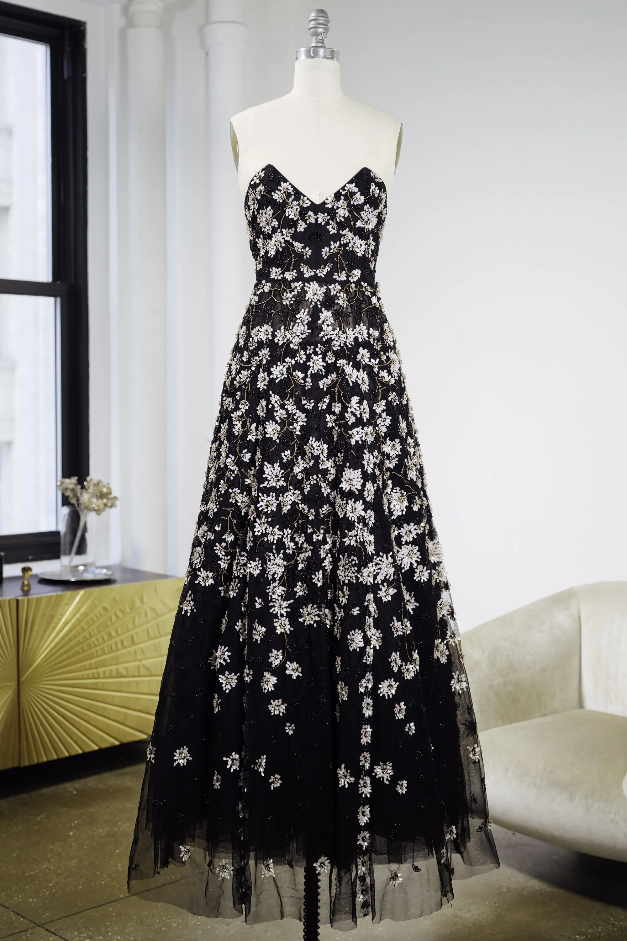 PEARLESCENT DENTELLE DRESS