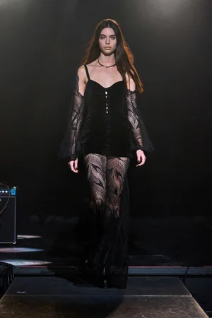 BLACK VELVET AND AMOR LACE SET