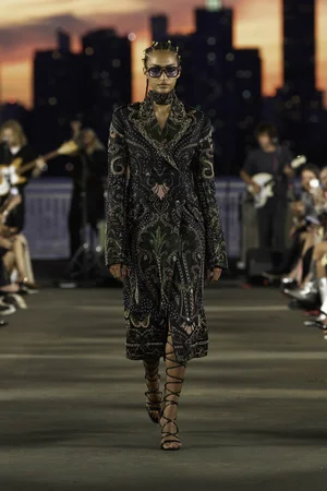 RADEN MULTI-EMBROIDERY COAT