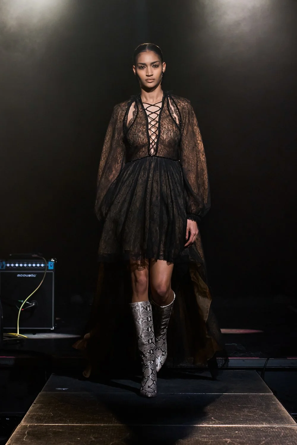LACE FIL COUPÉ HIGH-LOW DRESS