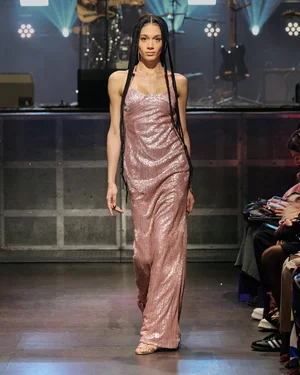 RADIEUX DECO ROSE DRESS