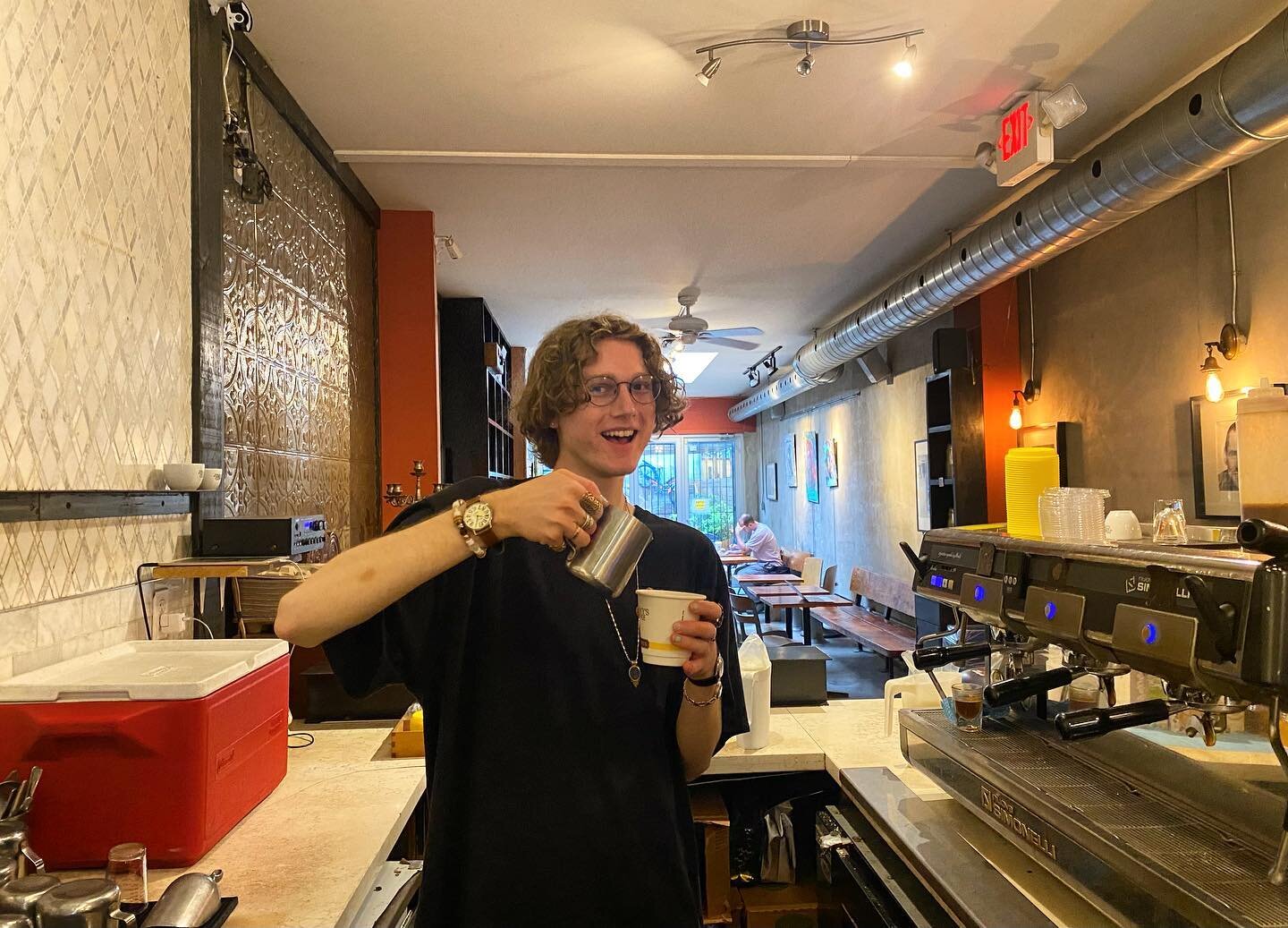 Cameron says &ldquo;Coffee tastes better on the weekends!&rdquo;
Be like Cameron and come visit one of our Jimmy&rsquo;s locations - open all weekend long! 💛☕️
#longweekend #weekendvibes #coffeeshop #may #kensingtonmarket #kensington #coffee #toront