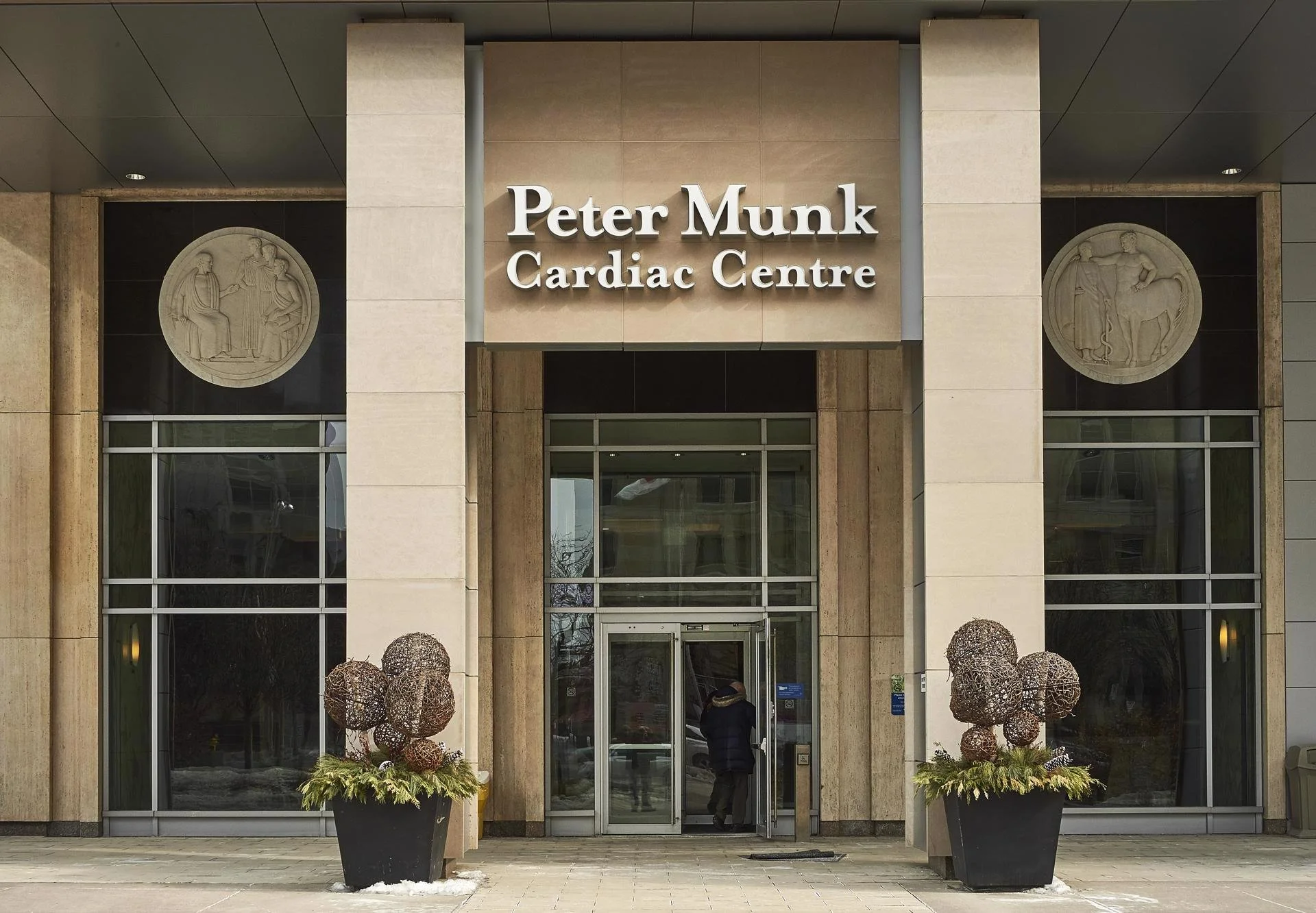 Peter Munk.jpg