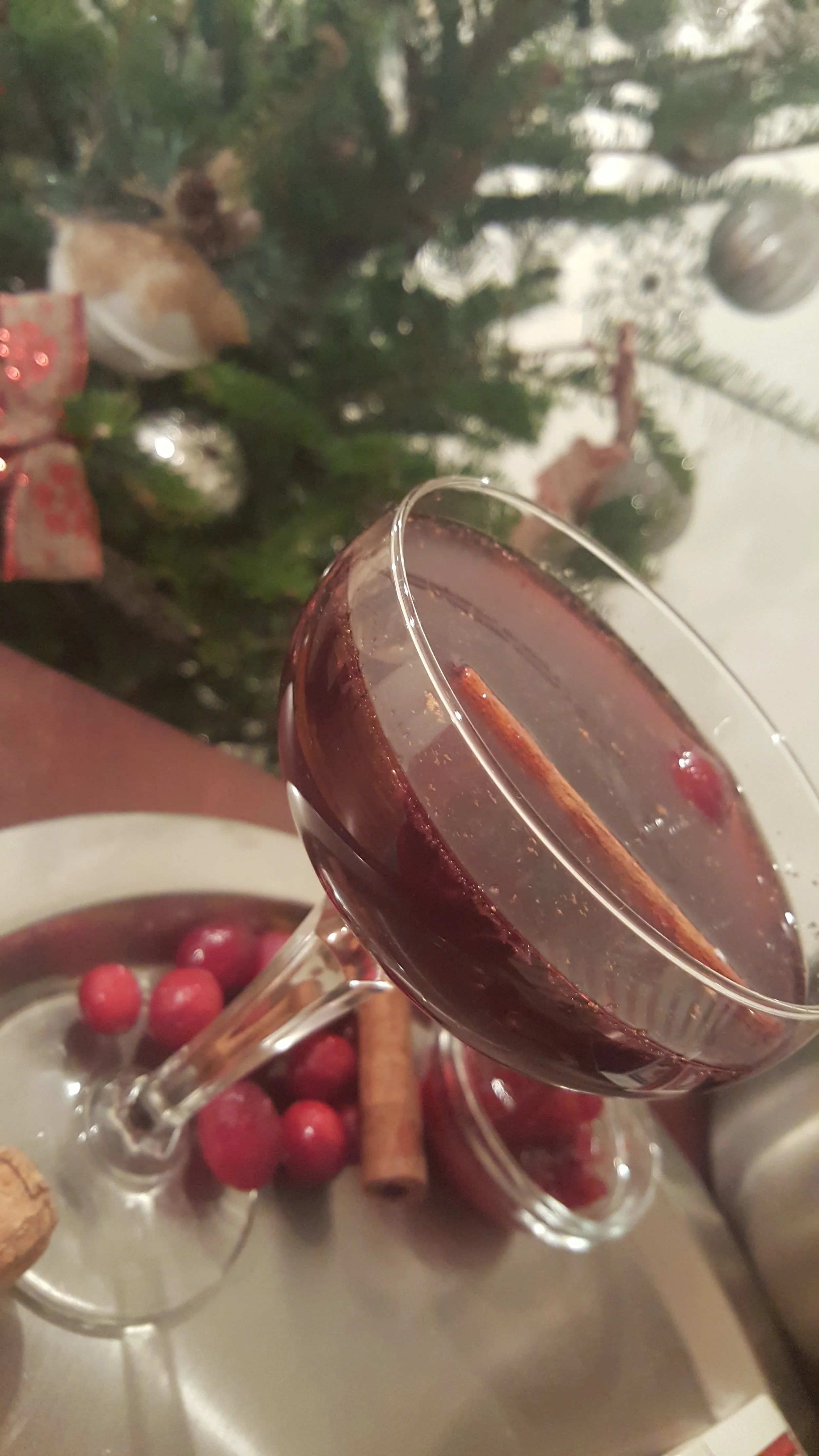 Christmas Cranberry Cocktail
