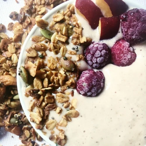 Peach and Raspberry Smoothie with Homemade Granola