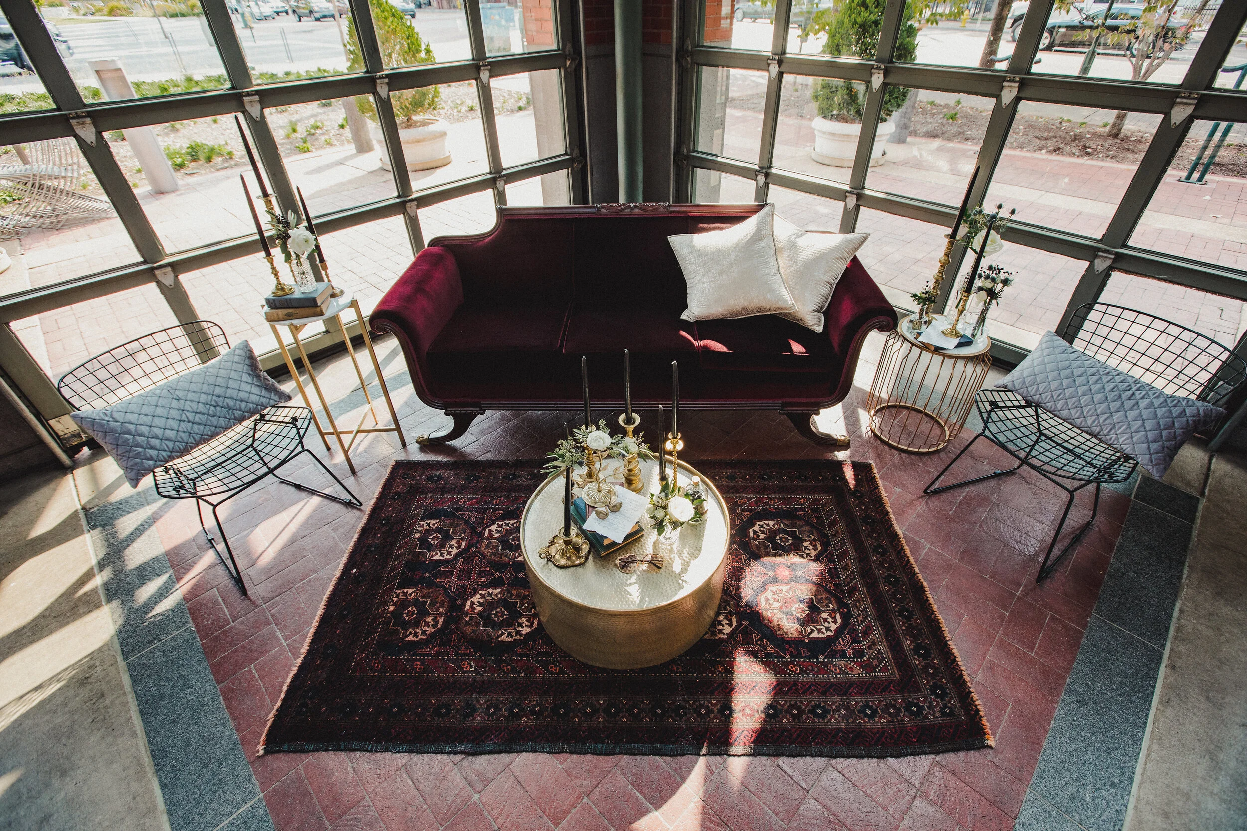 Moody Lounge with the Alloa Rug