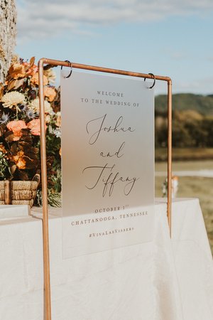 Copper Stand and Welcome Sign– The Confetti Home