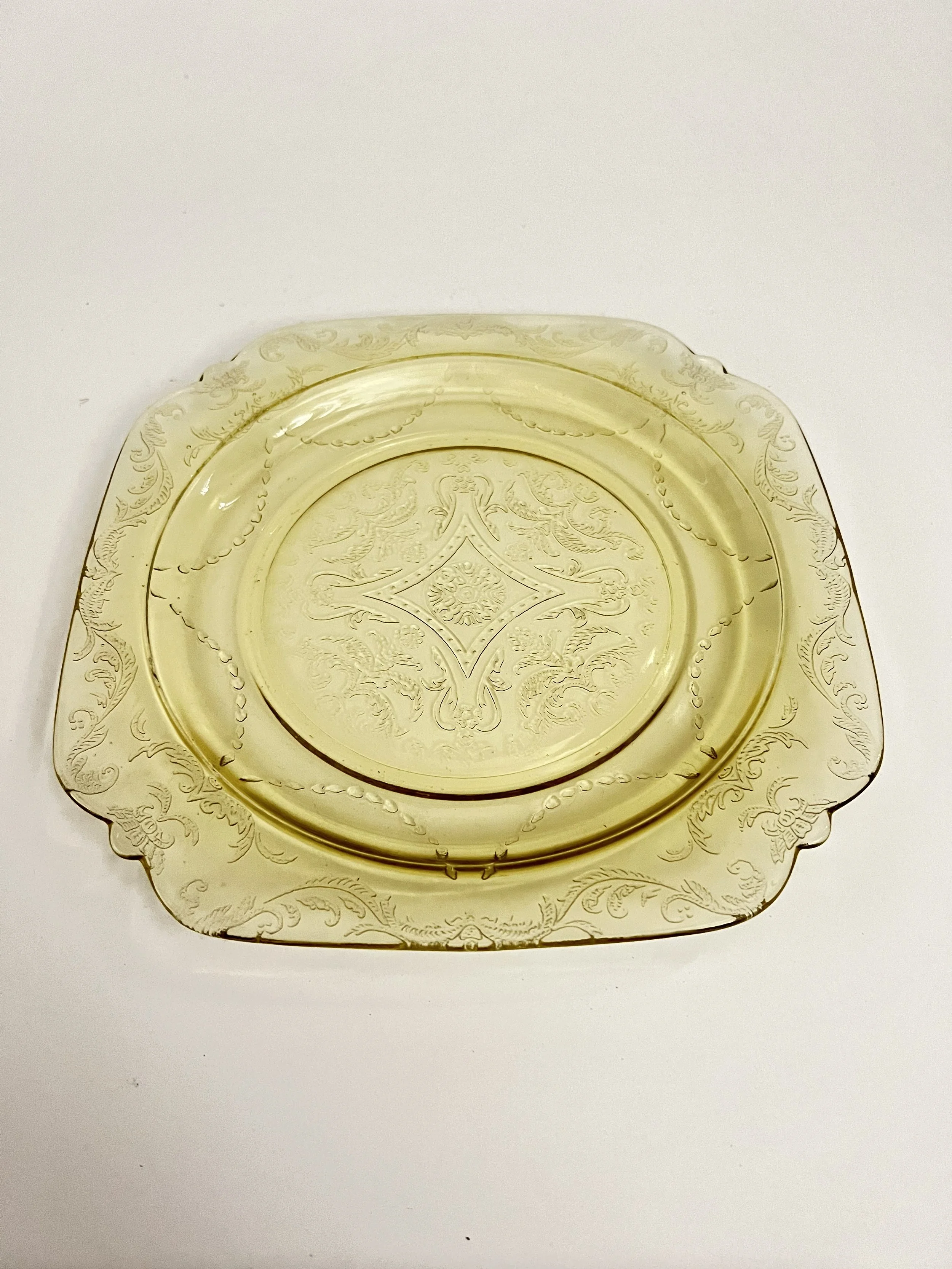 China Rentals, Plate Rentals, Charger Rentals, Dinnerware Rentals