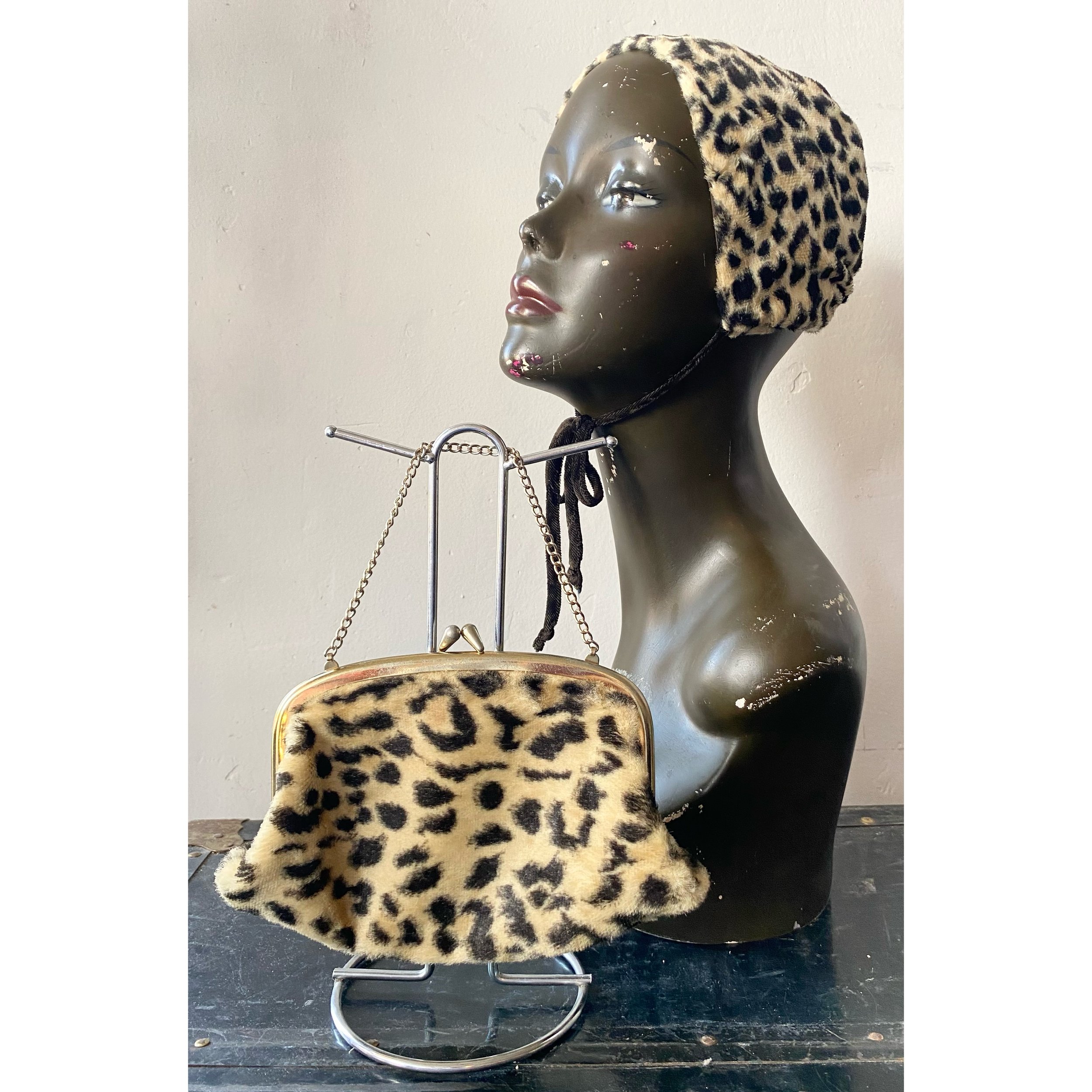1950’s Faux Leopard Bonnet & Bag • XS/S