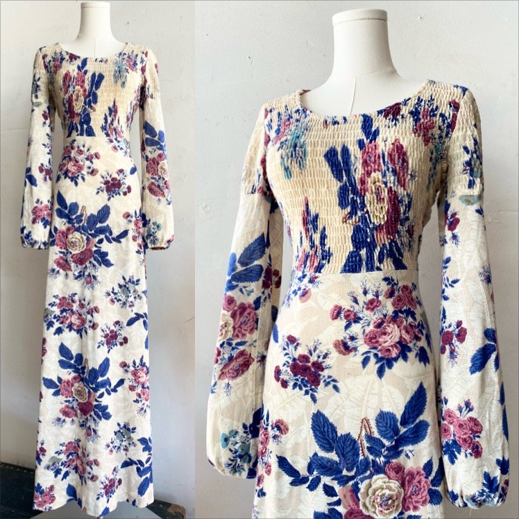 1970’s Long Sleeve Maxi Dress • XS