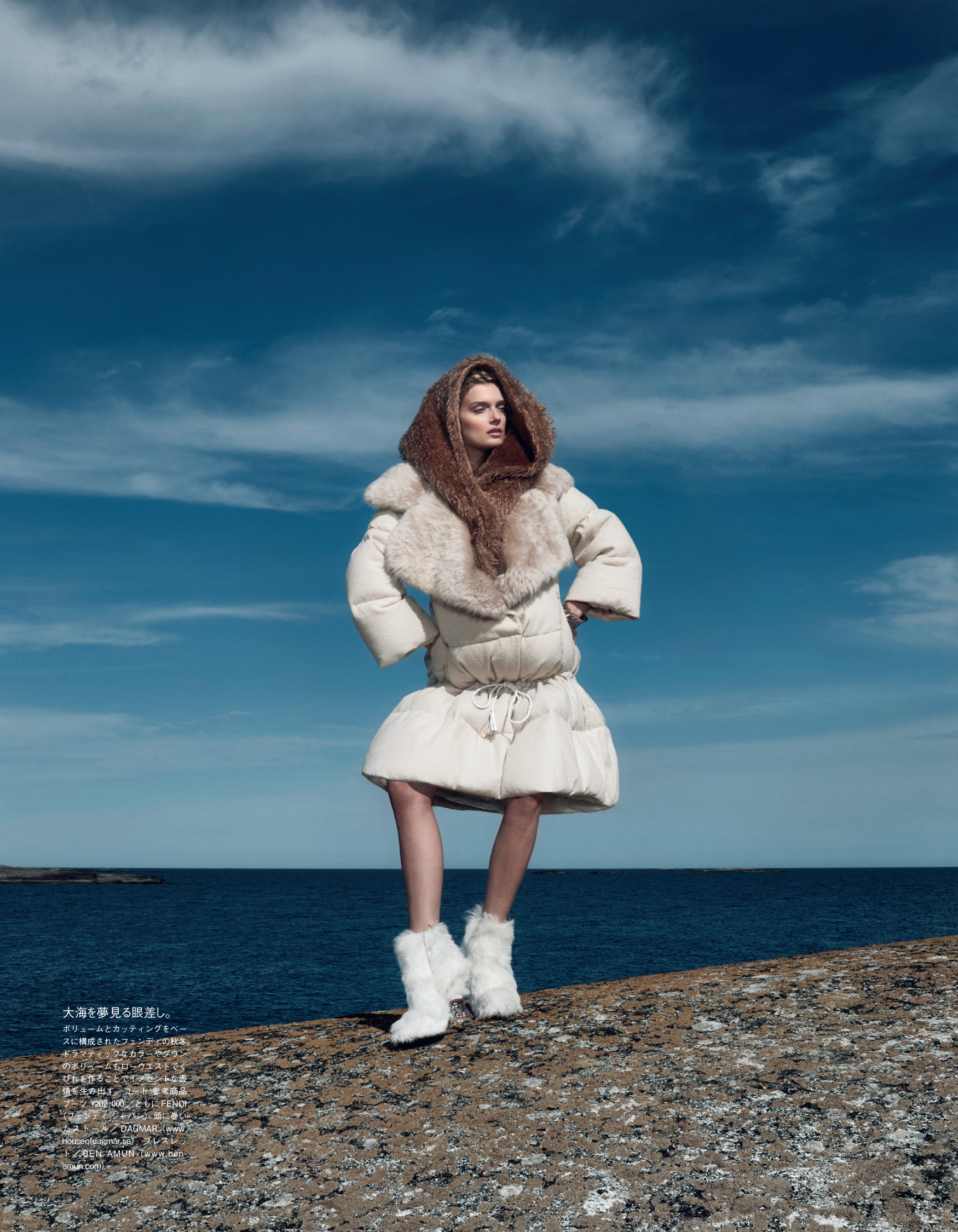Giovanna-Battaglia-Vogue-Japan-The-Nordic-Queen-October-2015-Emma-Summerton-3.jpg