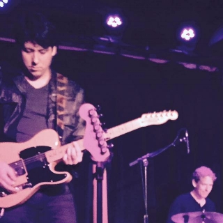 The art of guitar deals