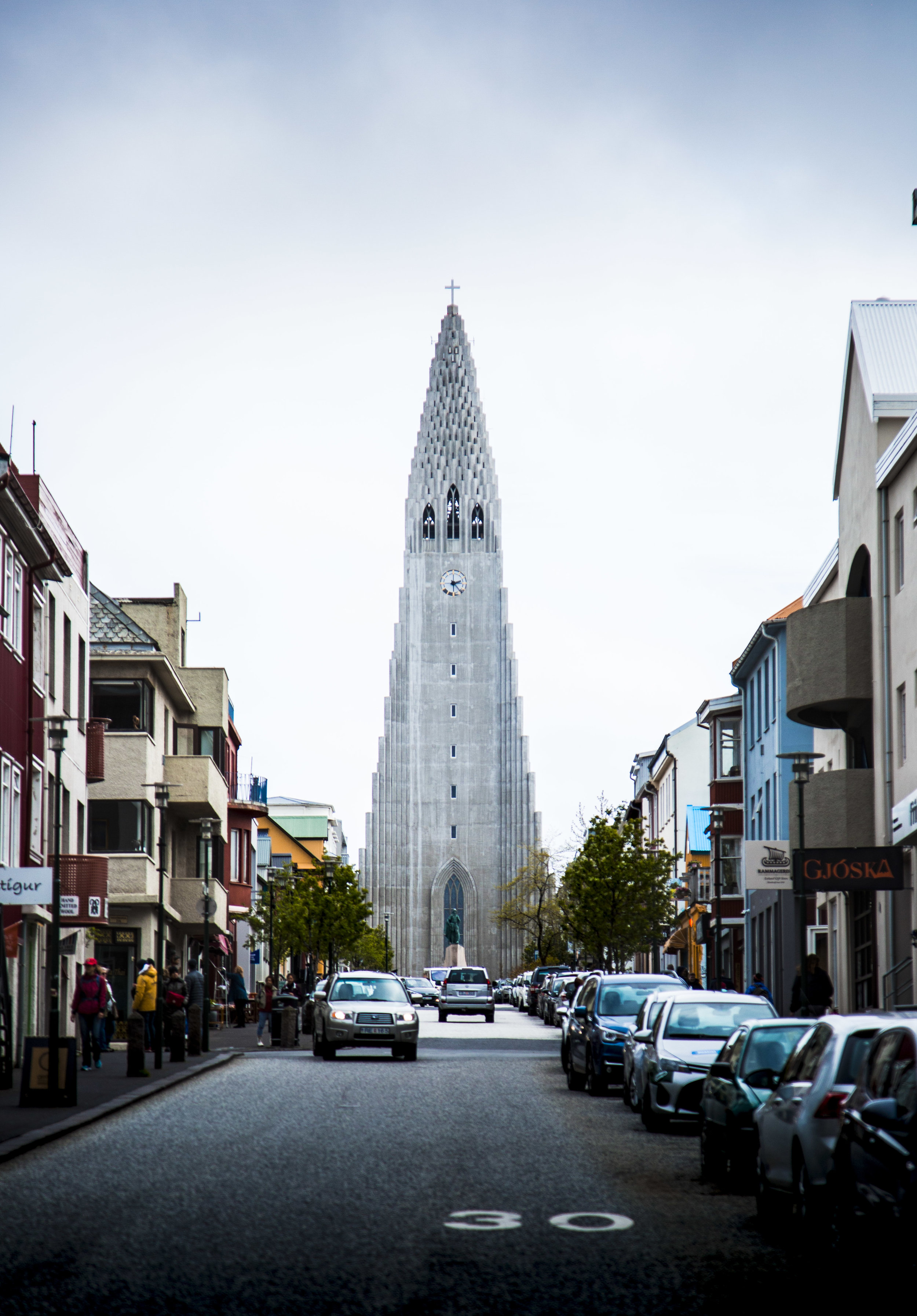 Hallgrímskirkja Church Reykjavik1.jpg