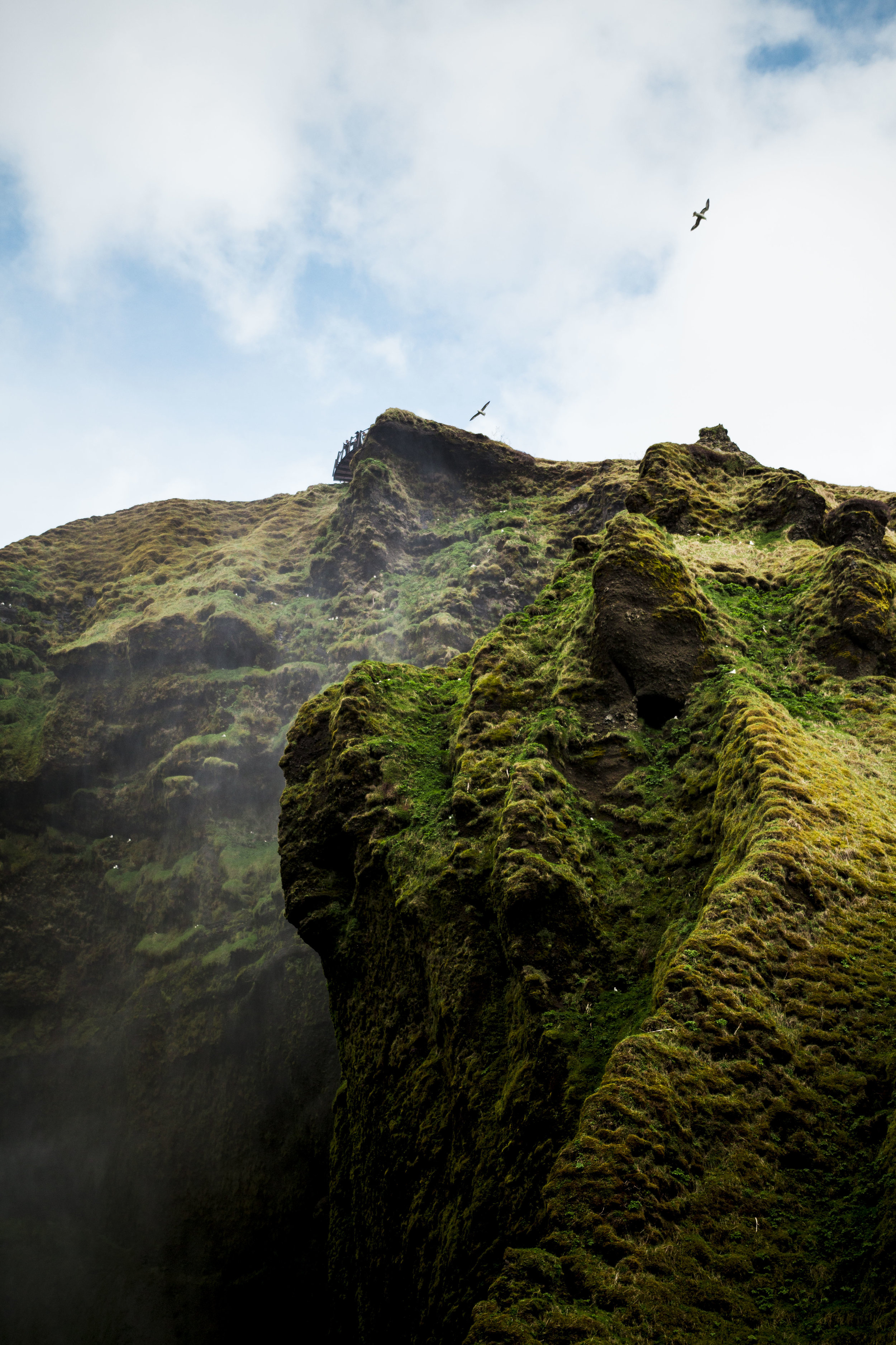 Skógafoss cliffs.jpg
