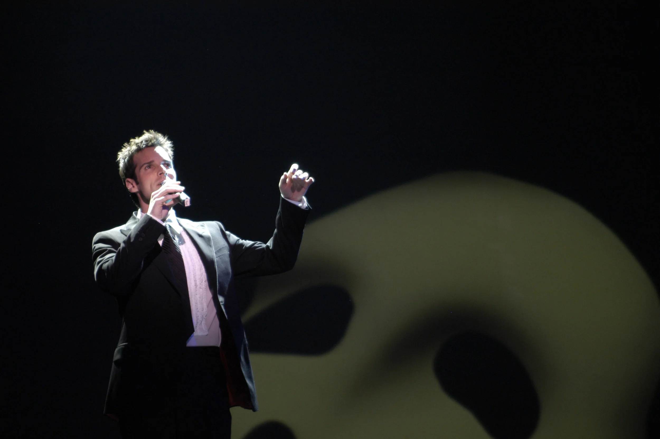 HotOnBroadway_PhantomLogo.jpg