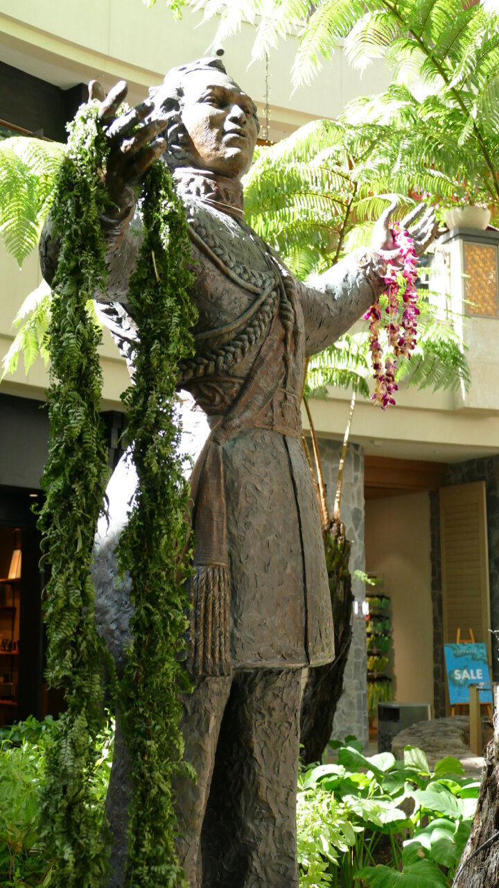 King Kamehameha IV Statue at the International Market Place