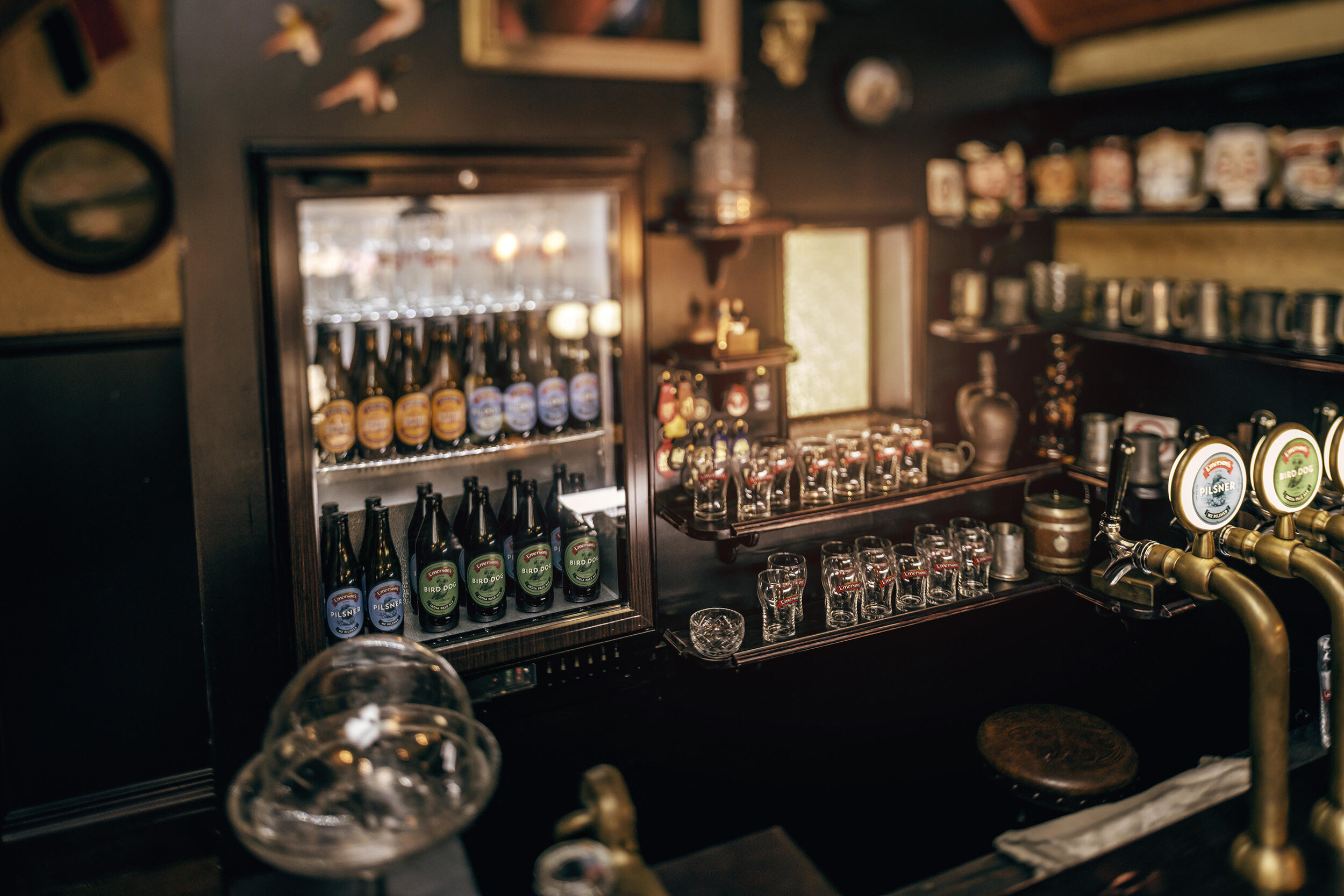 Tiny Pub 3.jpg