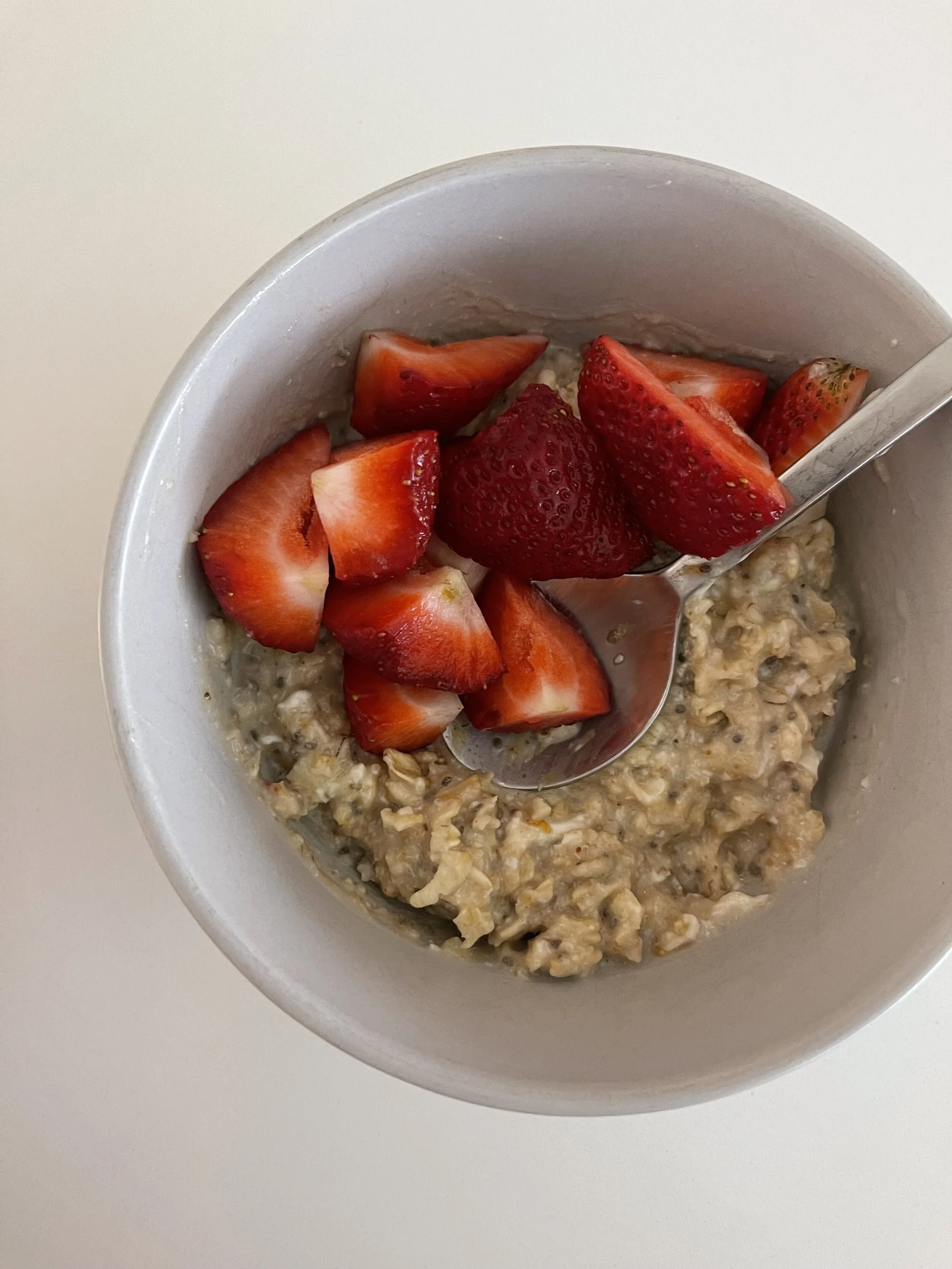 Strawberry Lactation Oats 