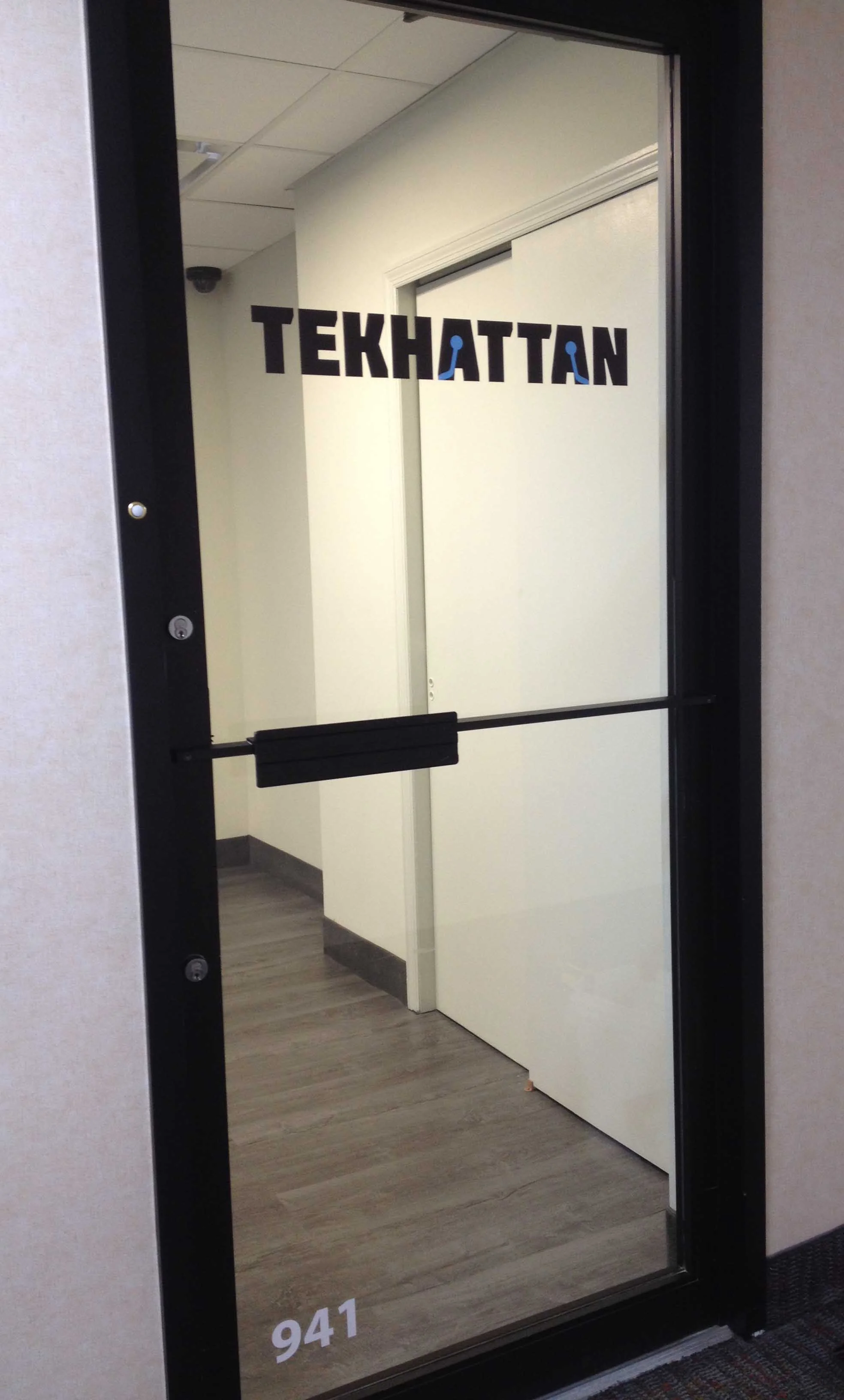 TEKHATTAN DOOR LOGO.jpg