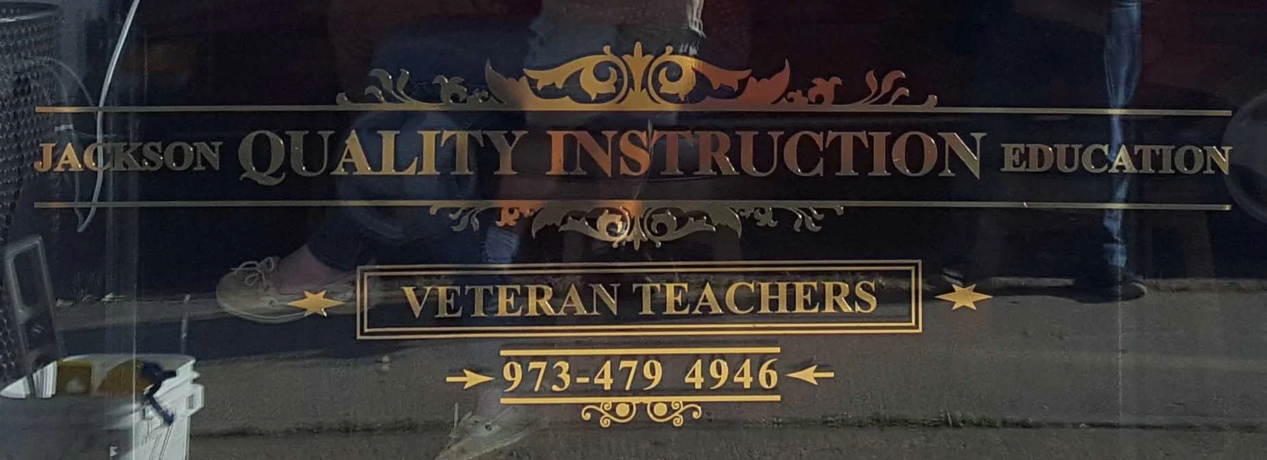 jackson glass window - Upclose.jpg