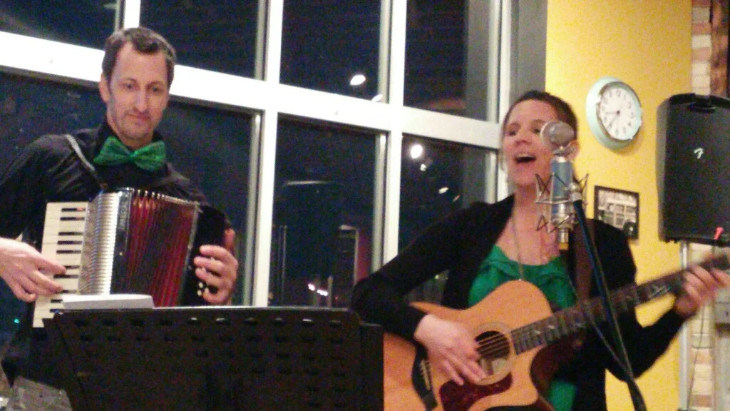 St patty's singing.jpg