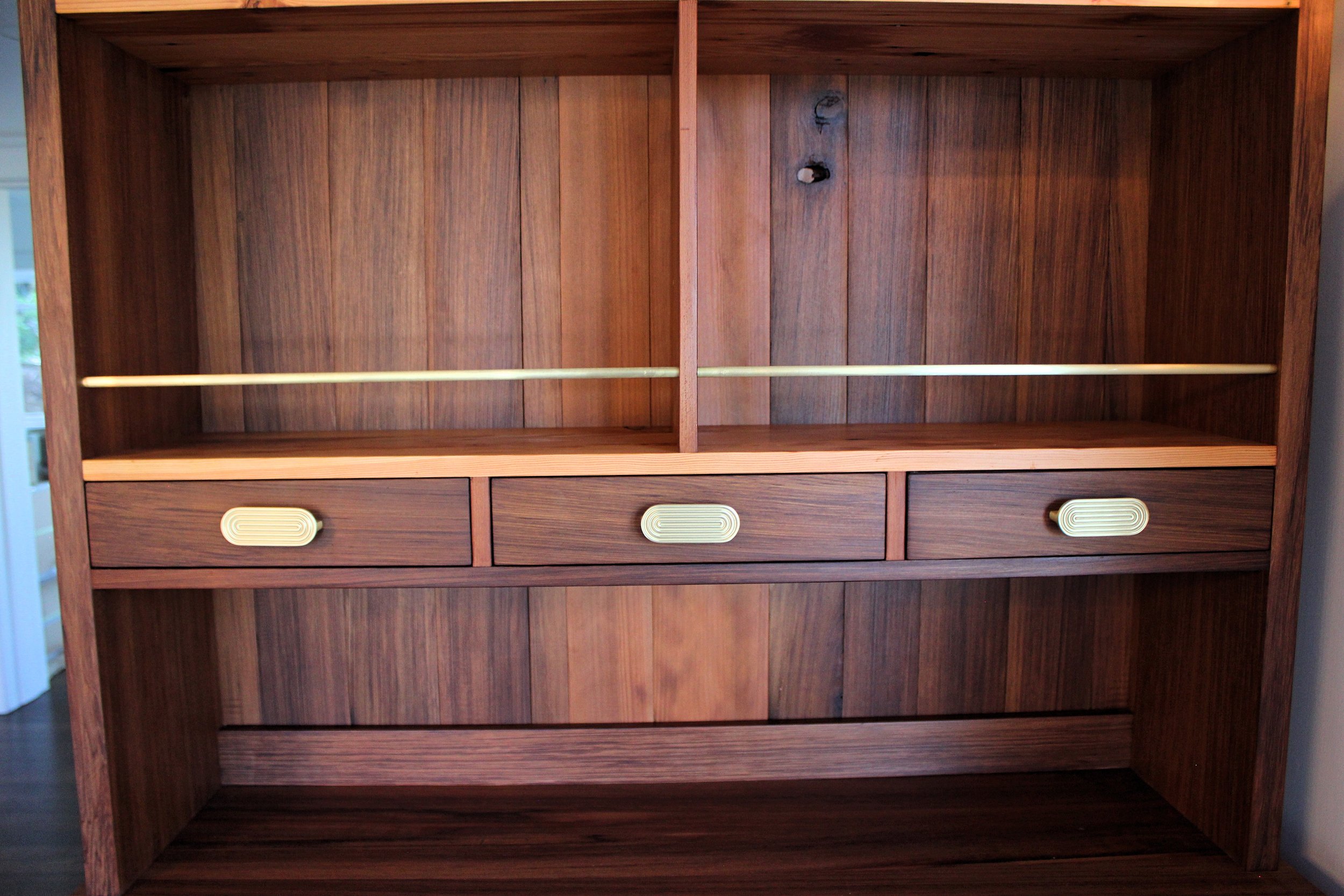 Redwood Hutch 6.jpg