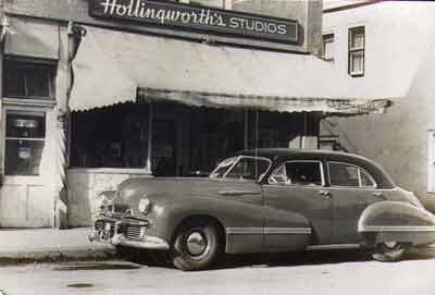 Hollingsworth_Studios_1942.jpg