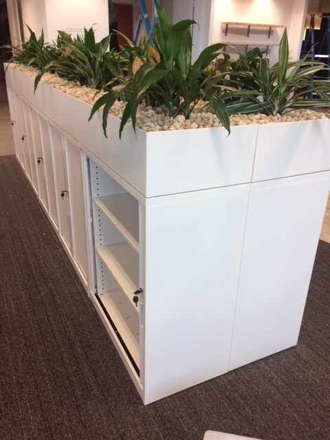 Planter box
