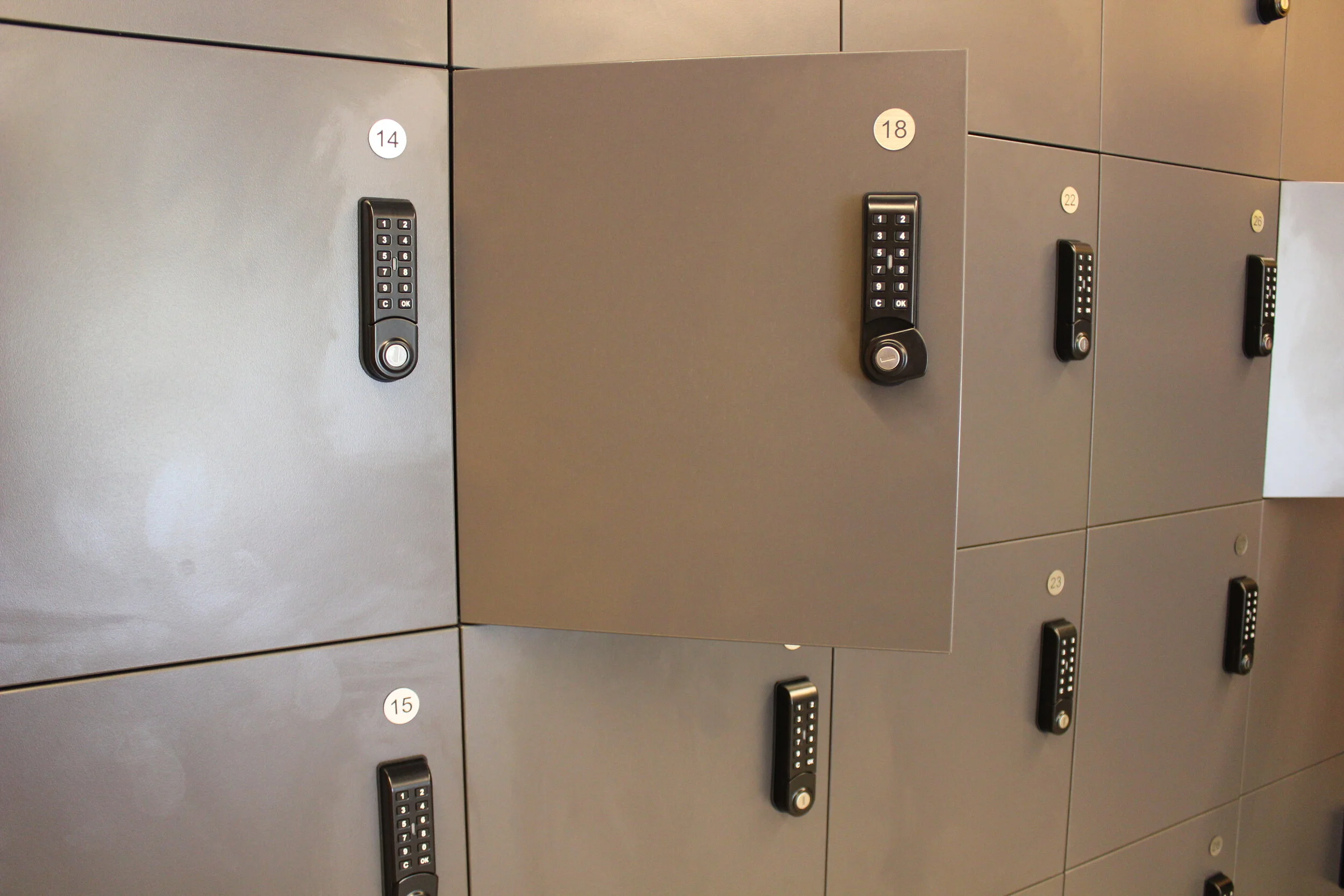Fresh Look with Laminate Lockers