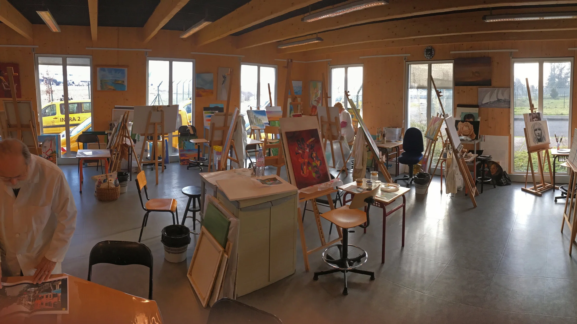 Atelier de Peinture du CE ADP, Aéroport Charles de Gaulle.