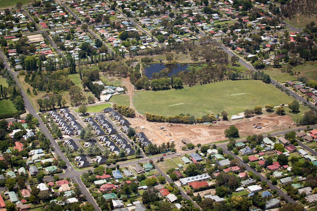 Retire Australia_Aerial Shots Armidale 011.jpg