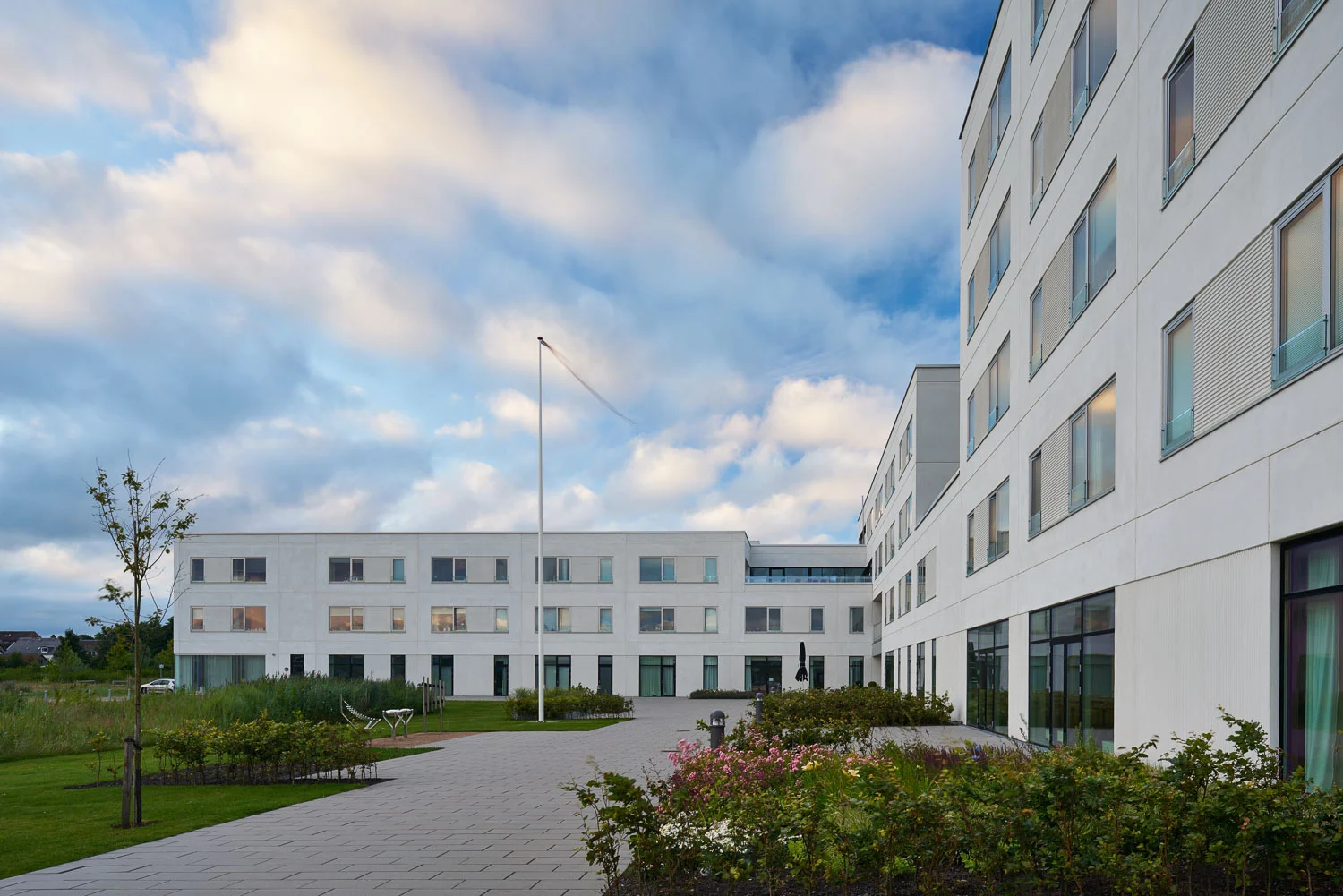Fremtidens Plejehjem i Norresundby Danmark arkitektur exteriör bild 4.jpg
