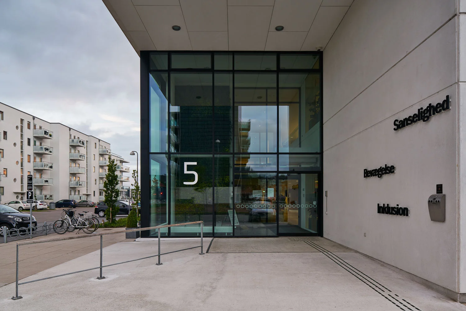 Fremtidens Plejehjem i Norresundby Danmark arkitektur exteriör bild 8.jpg