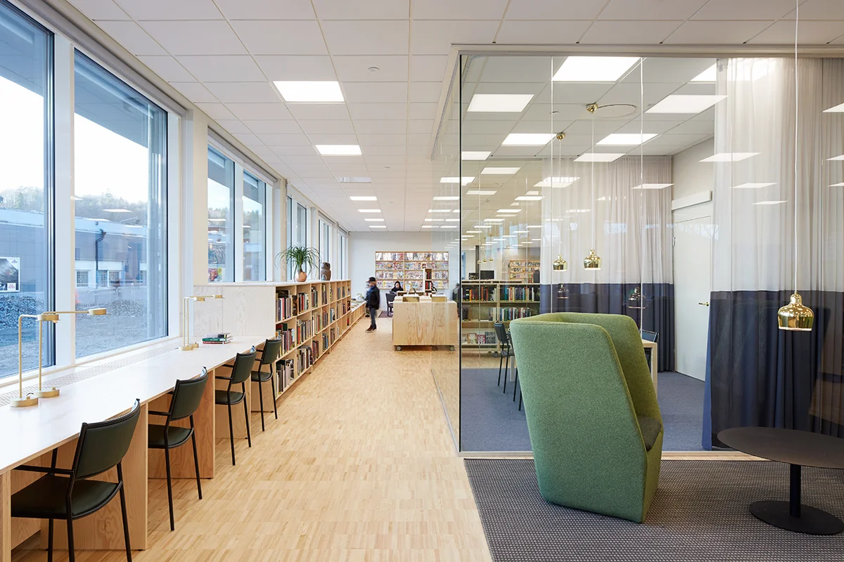 Landvetter Kulturhus utanför Göteborg arkitektur bild 10 interiör.jpg
