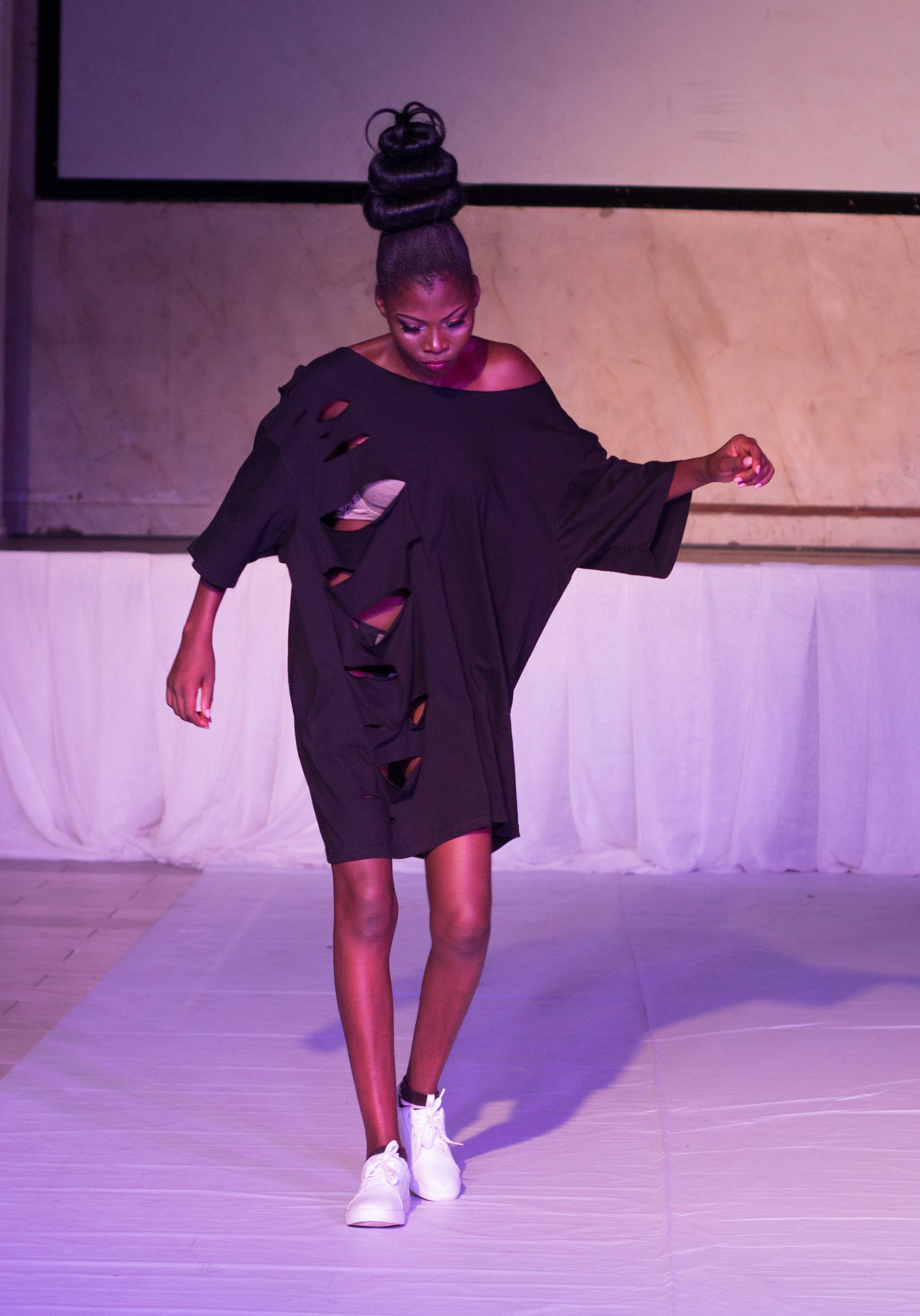 Nigerian Model @ The Eleventh Fashion Show wearing VonRay Designs Distressed Tee Dress ;PHOTOGRAPHER- Ebiye Wilson Jeke of Wilson Photography (@wilsonjekephotography)