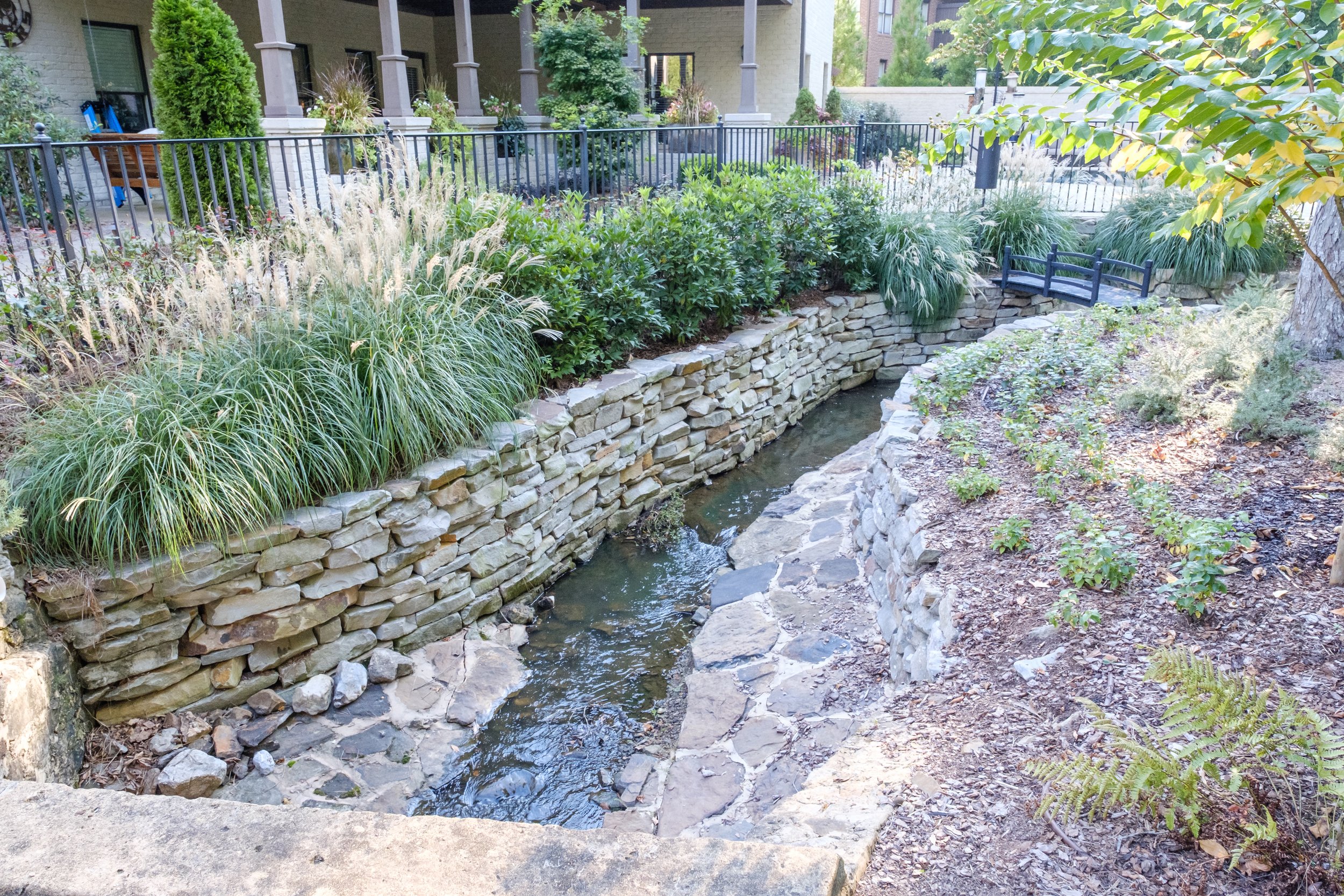 Hardscapes - Patios, walkways, and outdoor living options