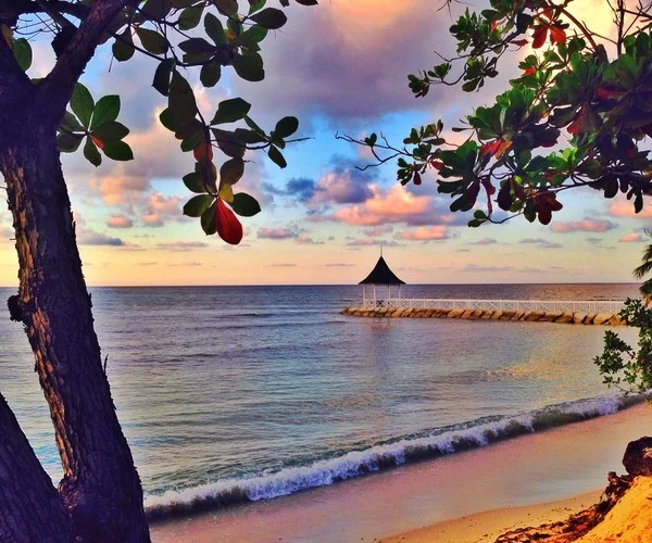 Beach_5.jpg