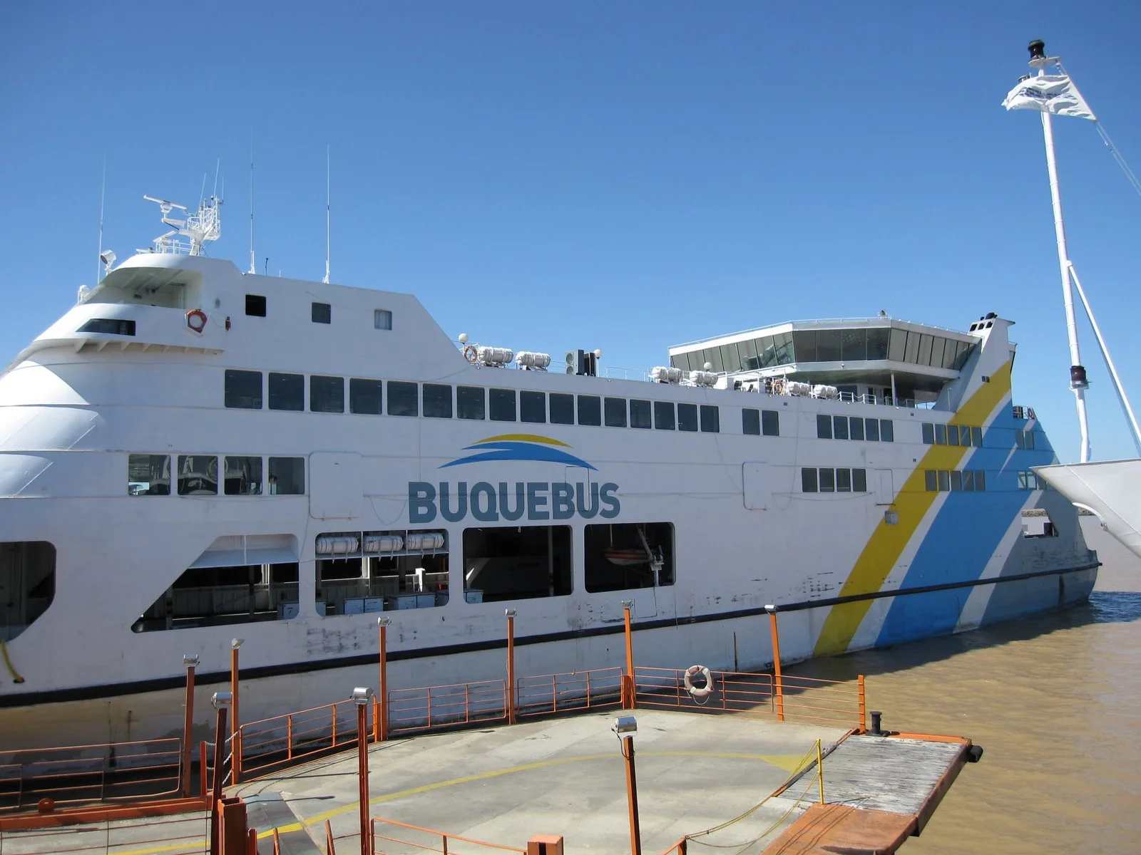 Colonia day trip: package tour