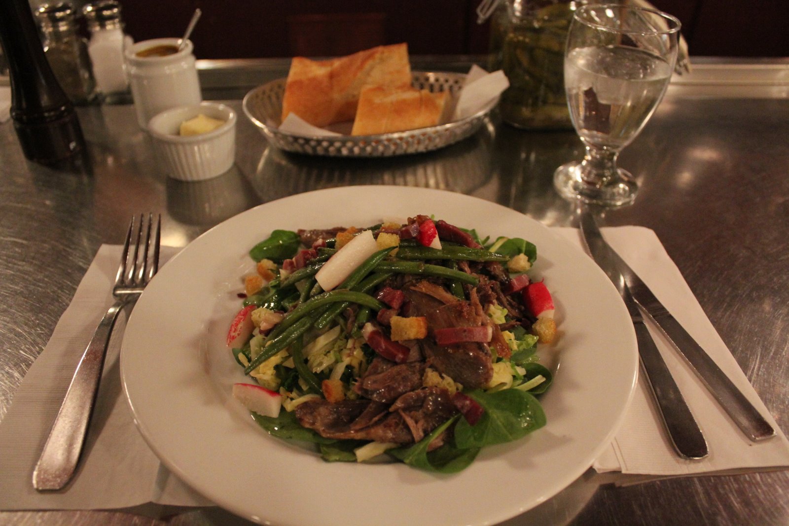 Montreal Eats: L'Express