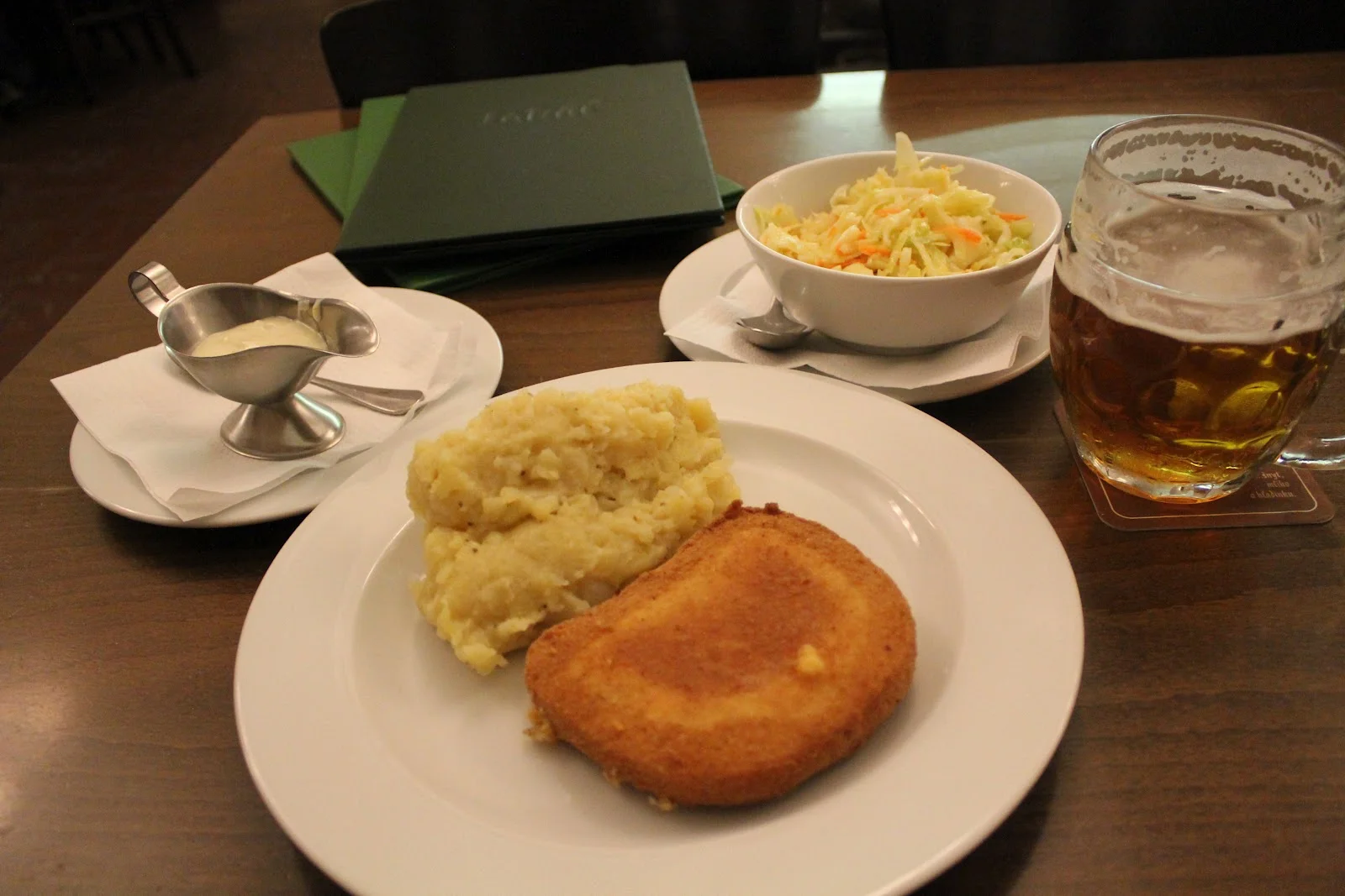 Prague Eats: Pub food part 1 - Lokal