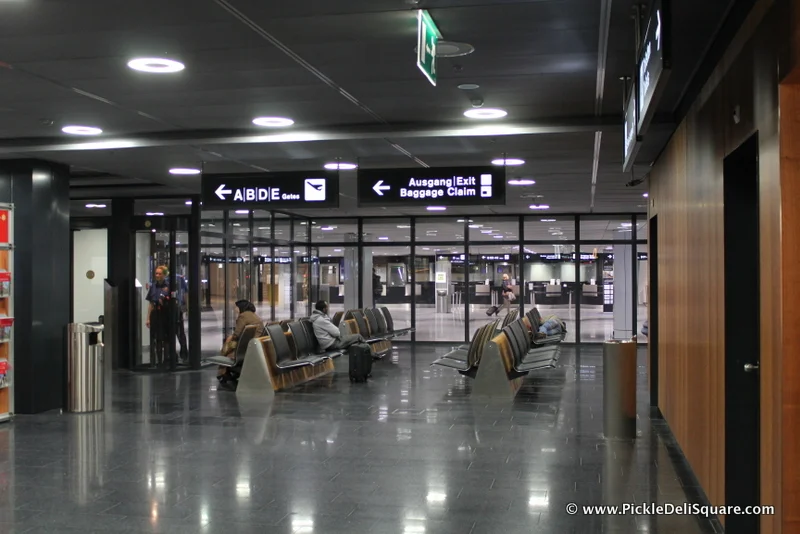 Trip Report: VLC-ZRH-IAD-SAN Part I