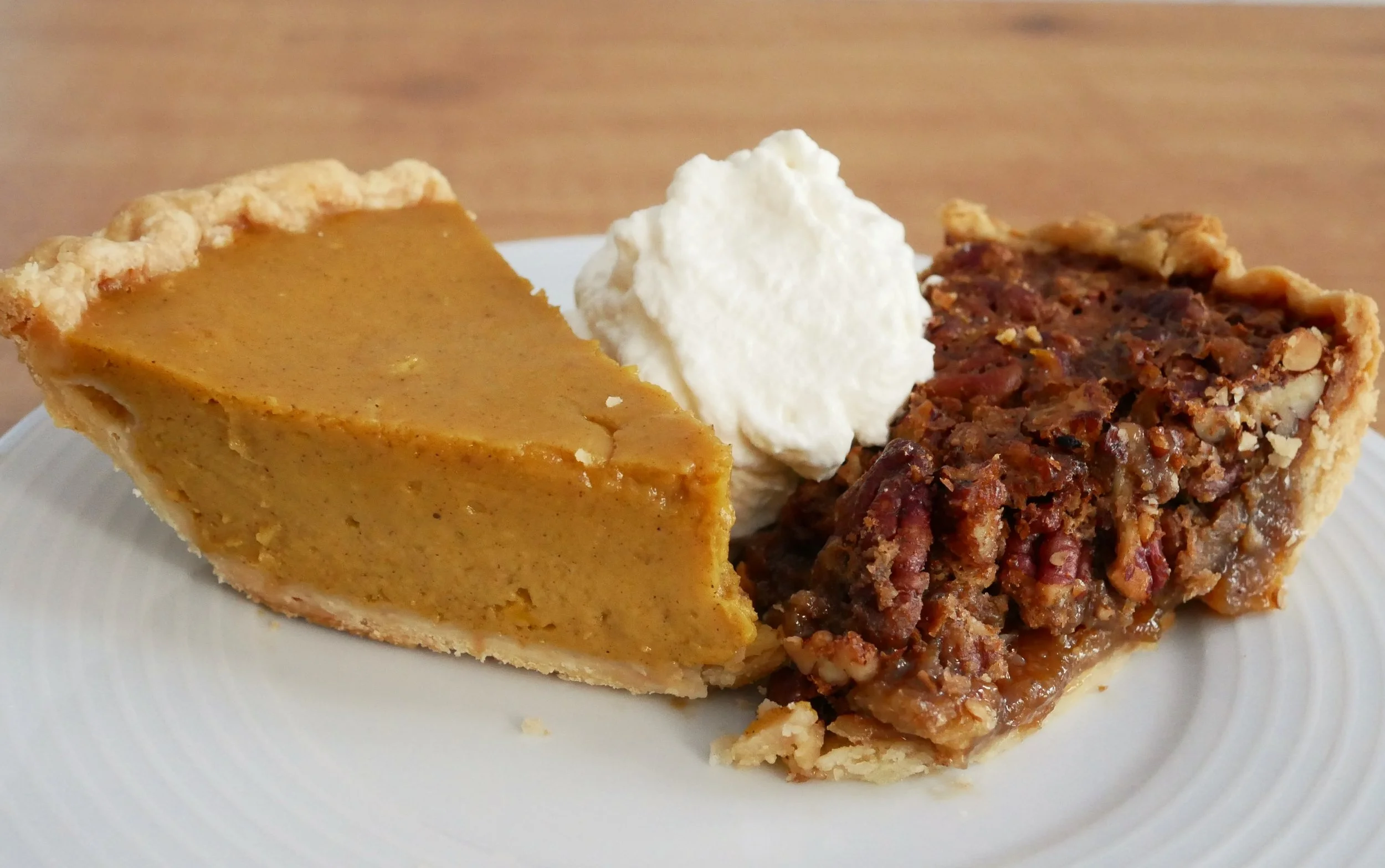 Thanksgiving pumpkin pie pecan pie.jpg