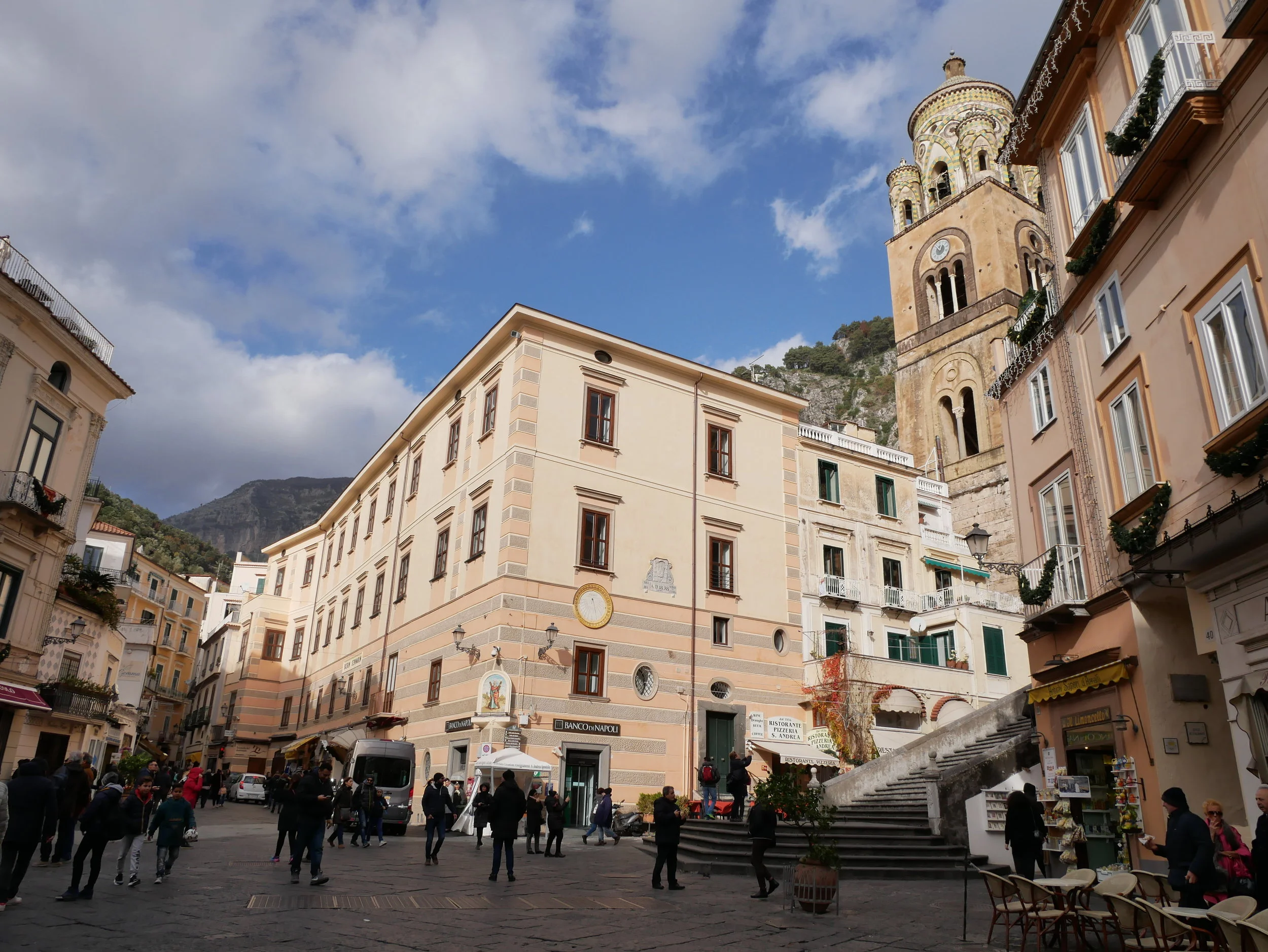 Amalfi town.jpg