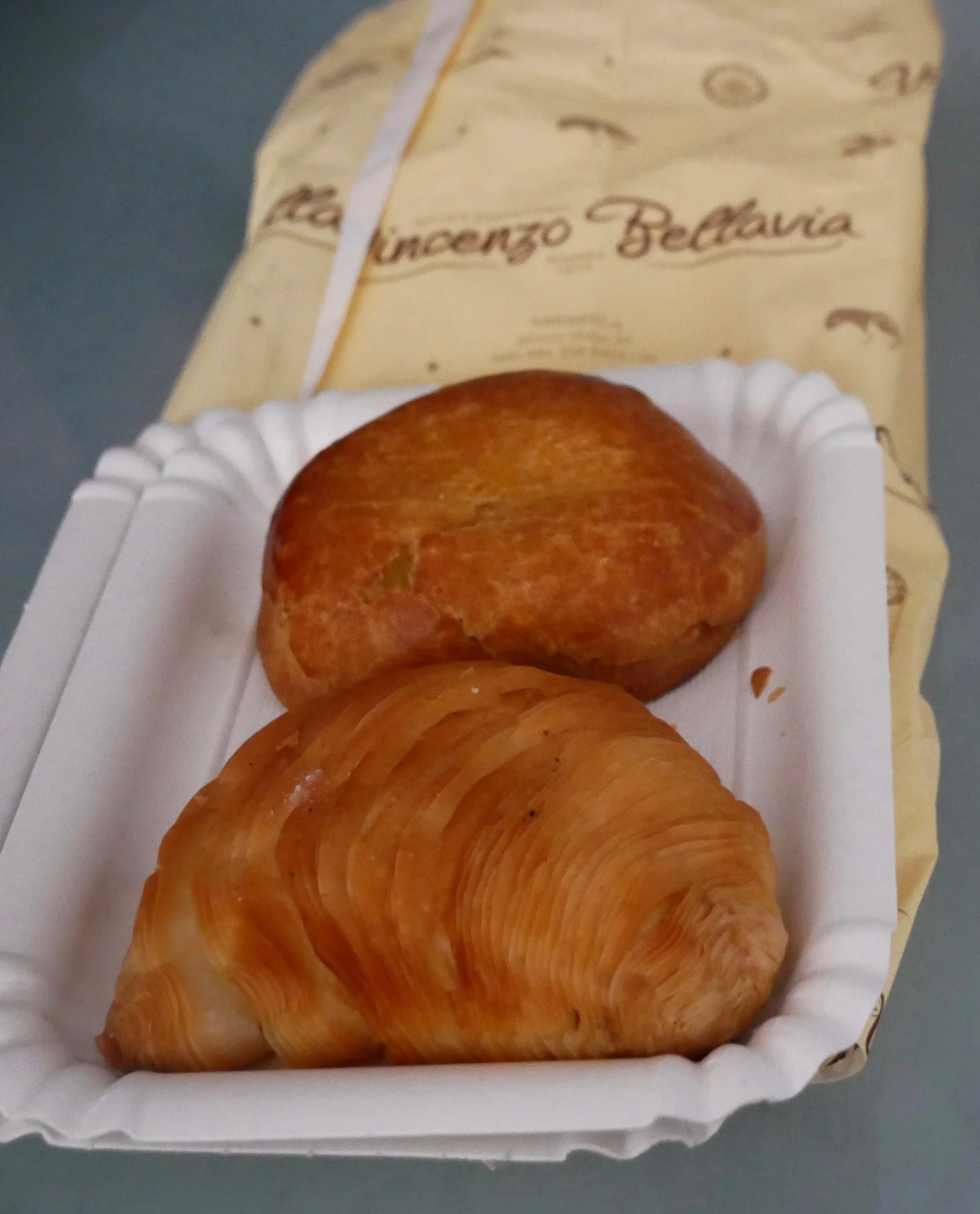 Sfogliatelle Frolla.jpg
