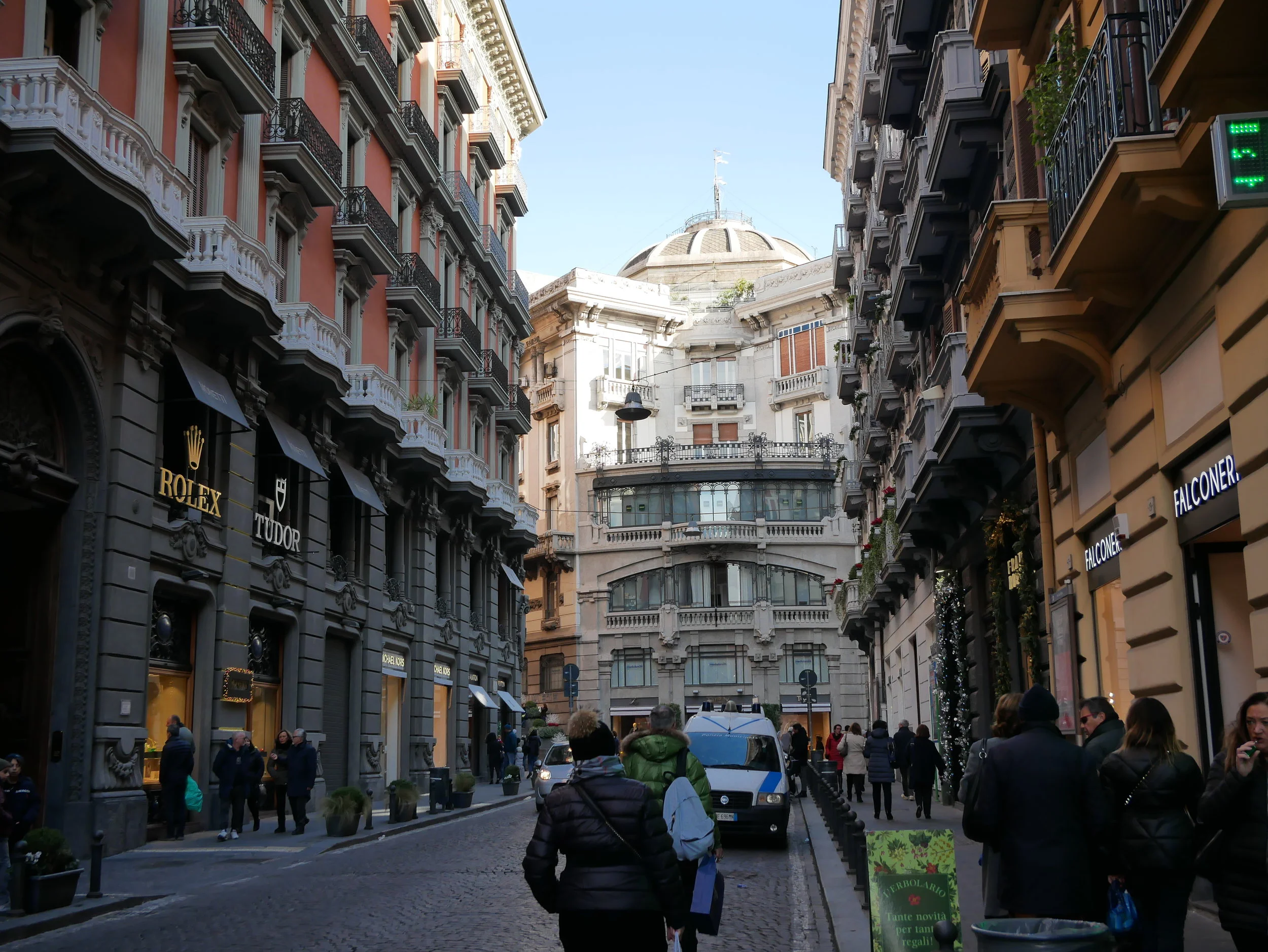 Naples Chiaia neighborhood.jpg