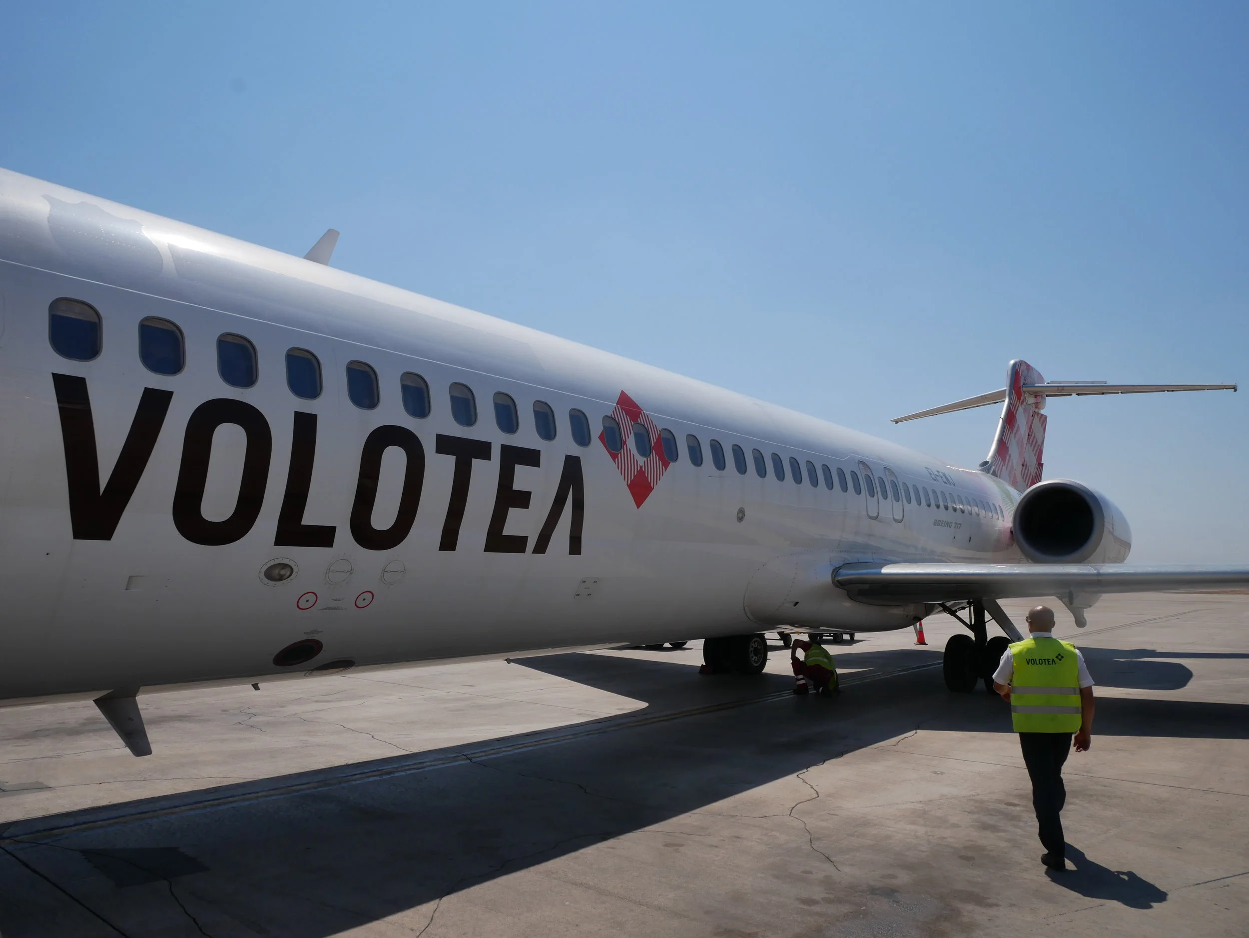 Trip Report VLC-OVD: Volotea Boeing 717