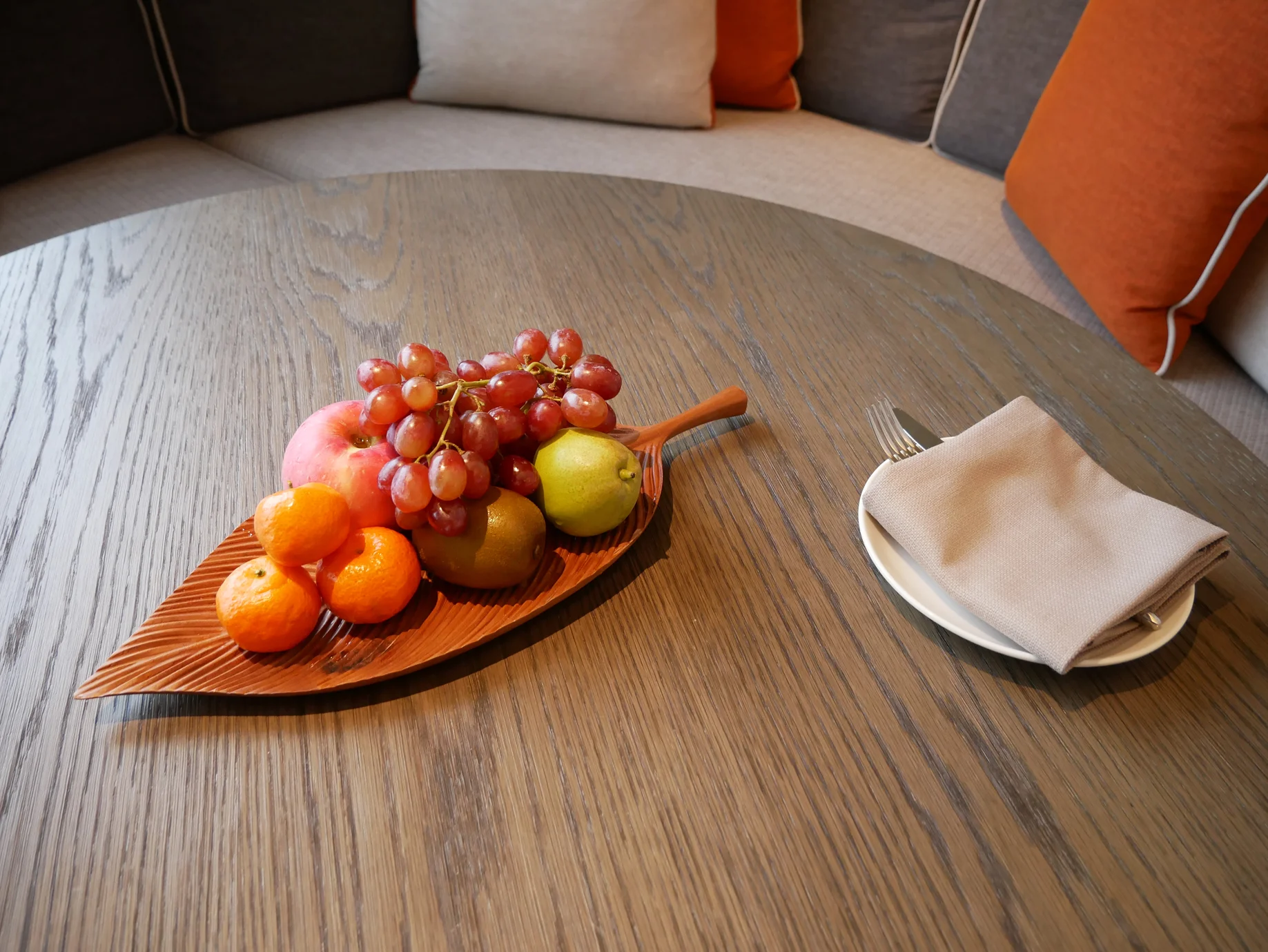 Xian Grand Hyatt fruit platter.jpg