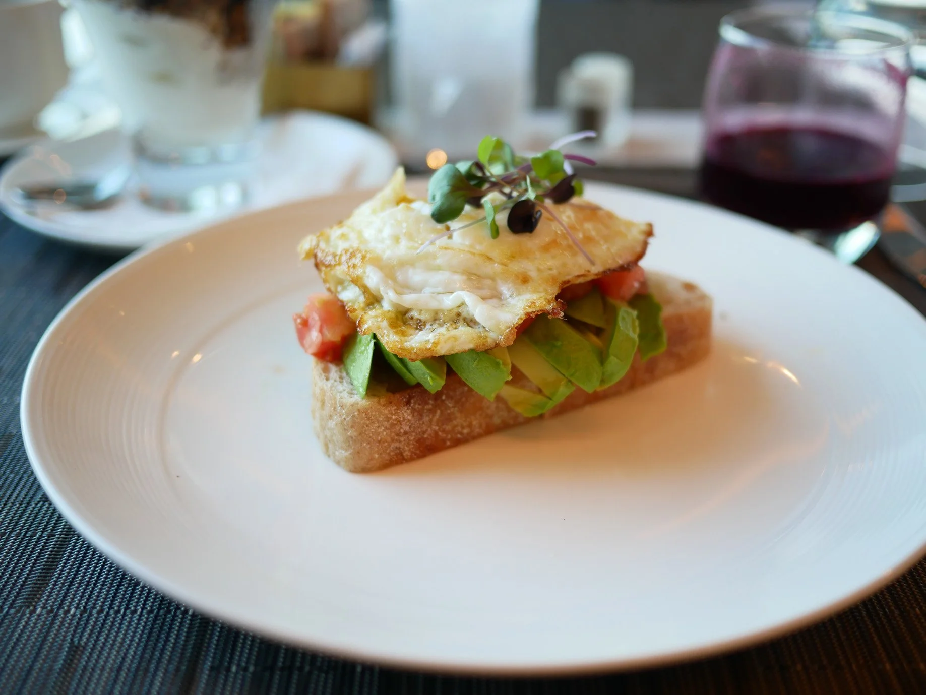 Omicron-era Trip Report: United Polaris Lounge SFO