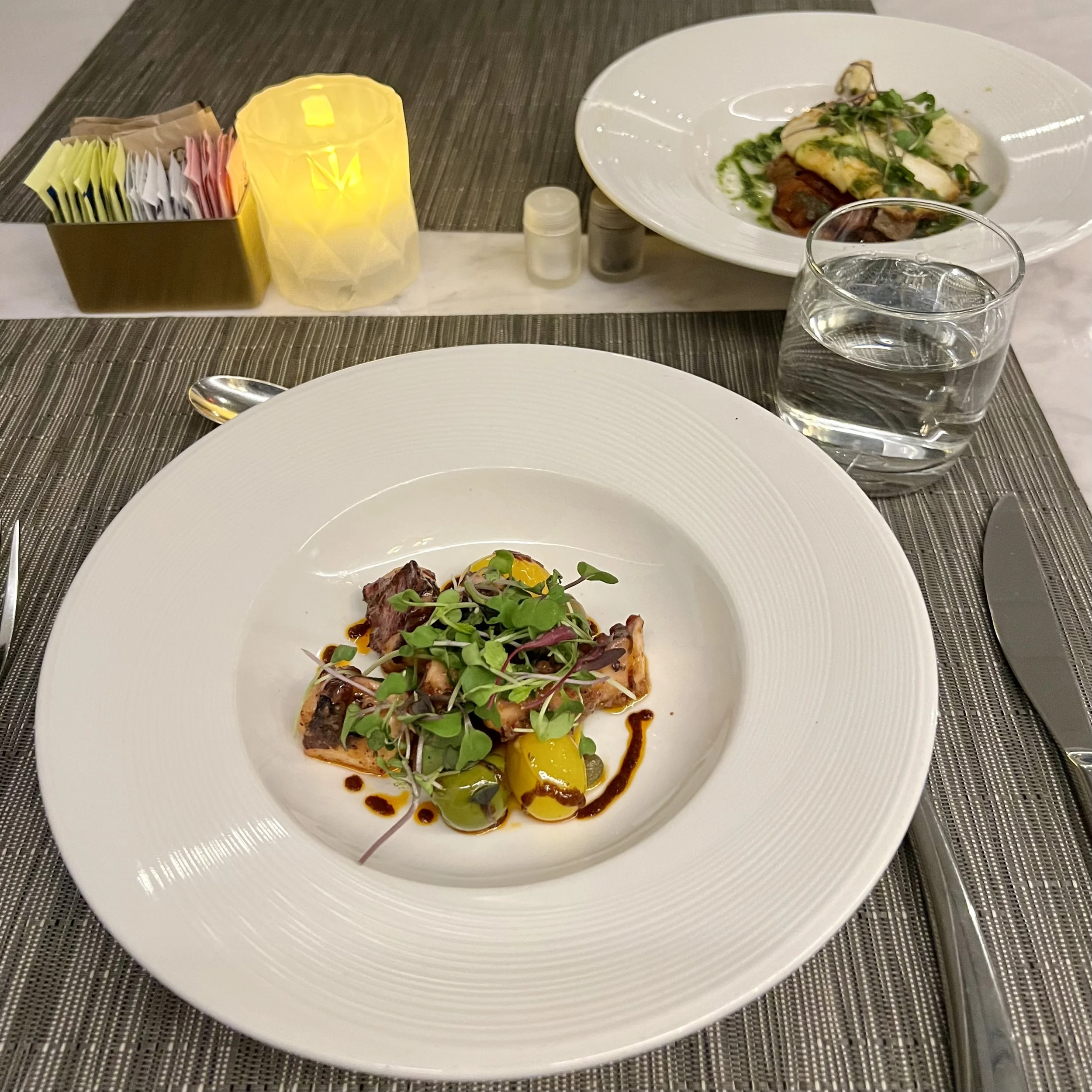 Trip Report: SFO United Polaris Lounge and SFO-SAN