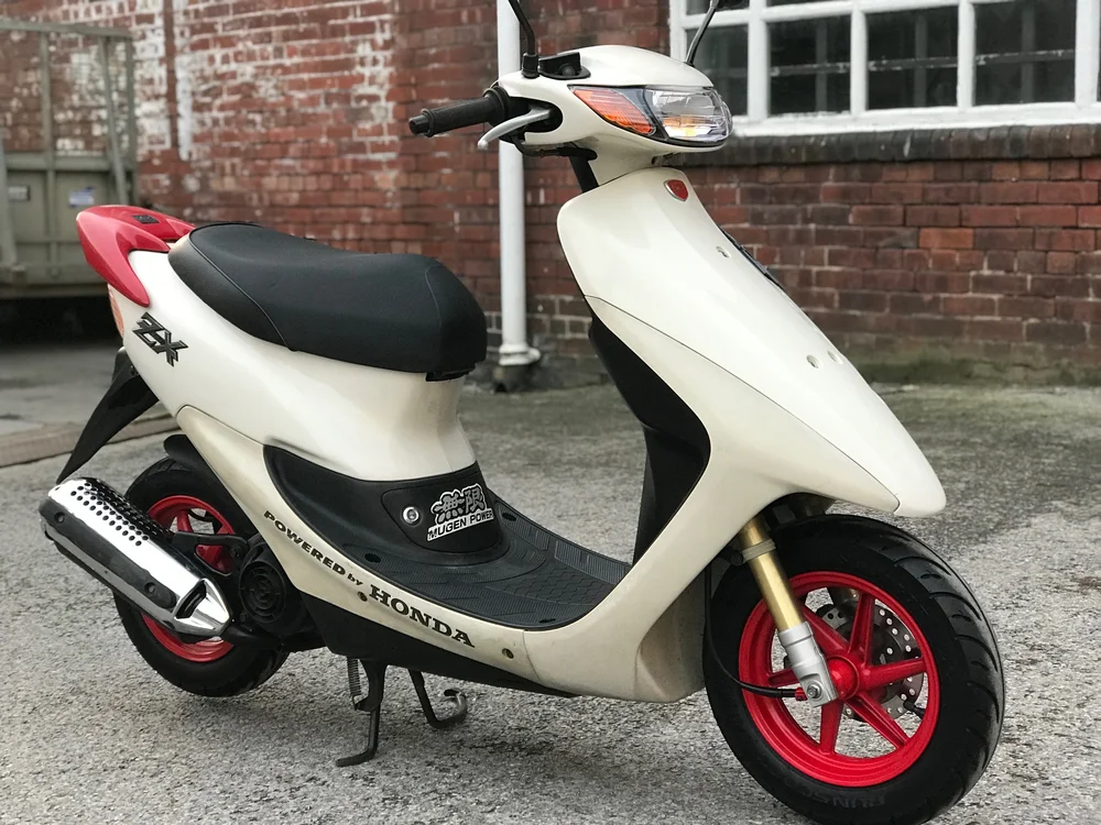 1998 Honda Dio 50ZX 50th Anniversary Limited Edition £1,550 